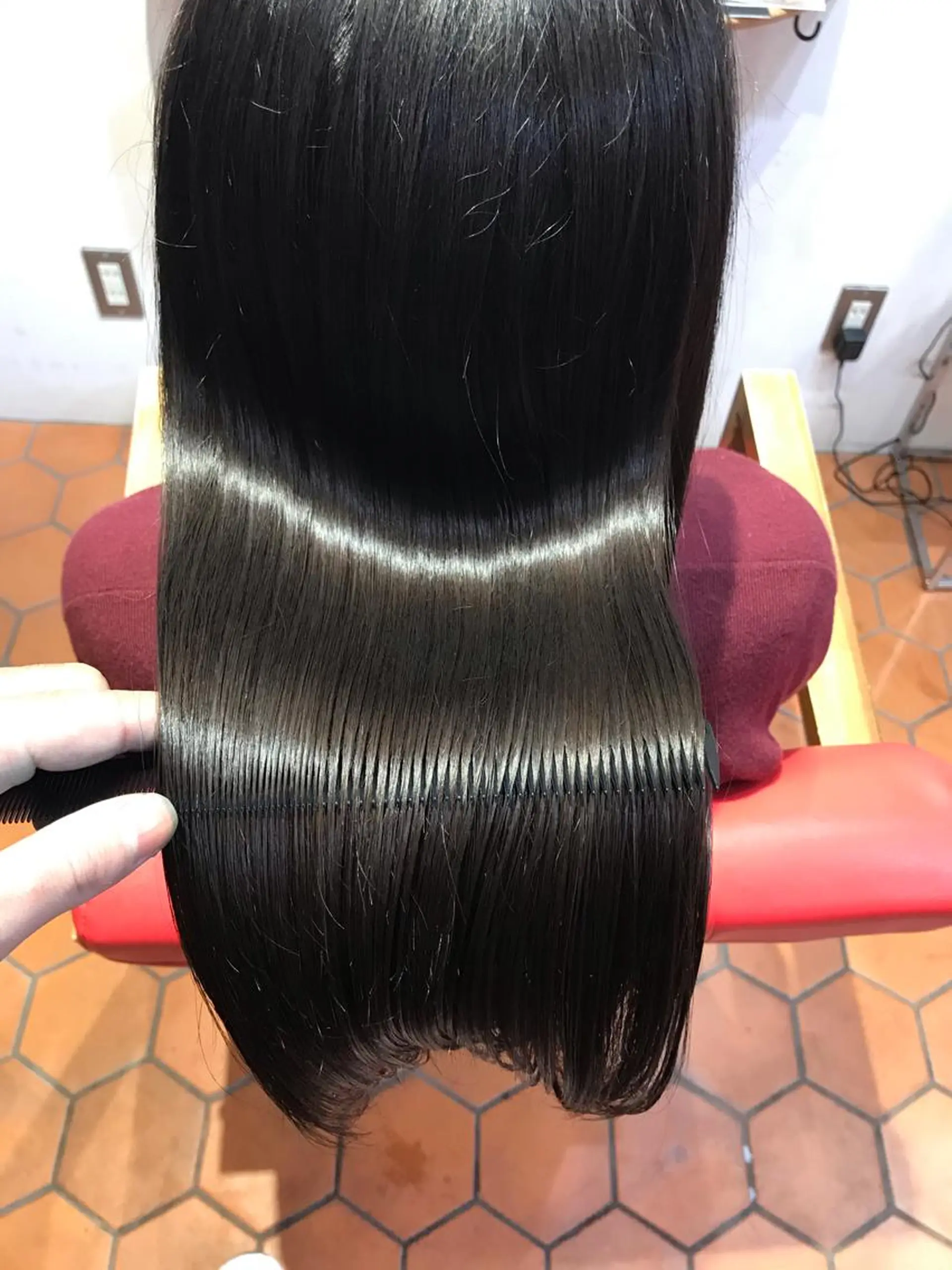 ロング 縮毛矯正 縮毛矯正 カンナヘアーメゾン所属・上西 高志のヘアスタイル