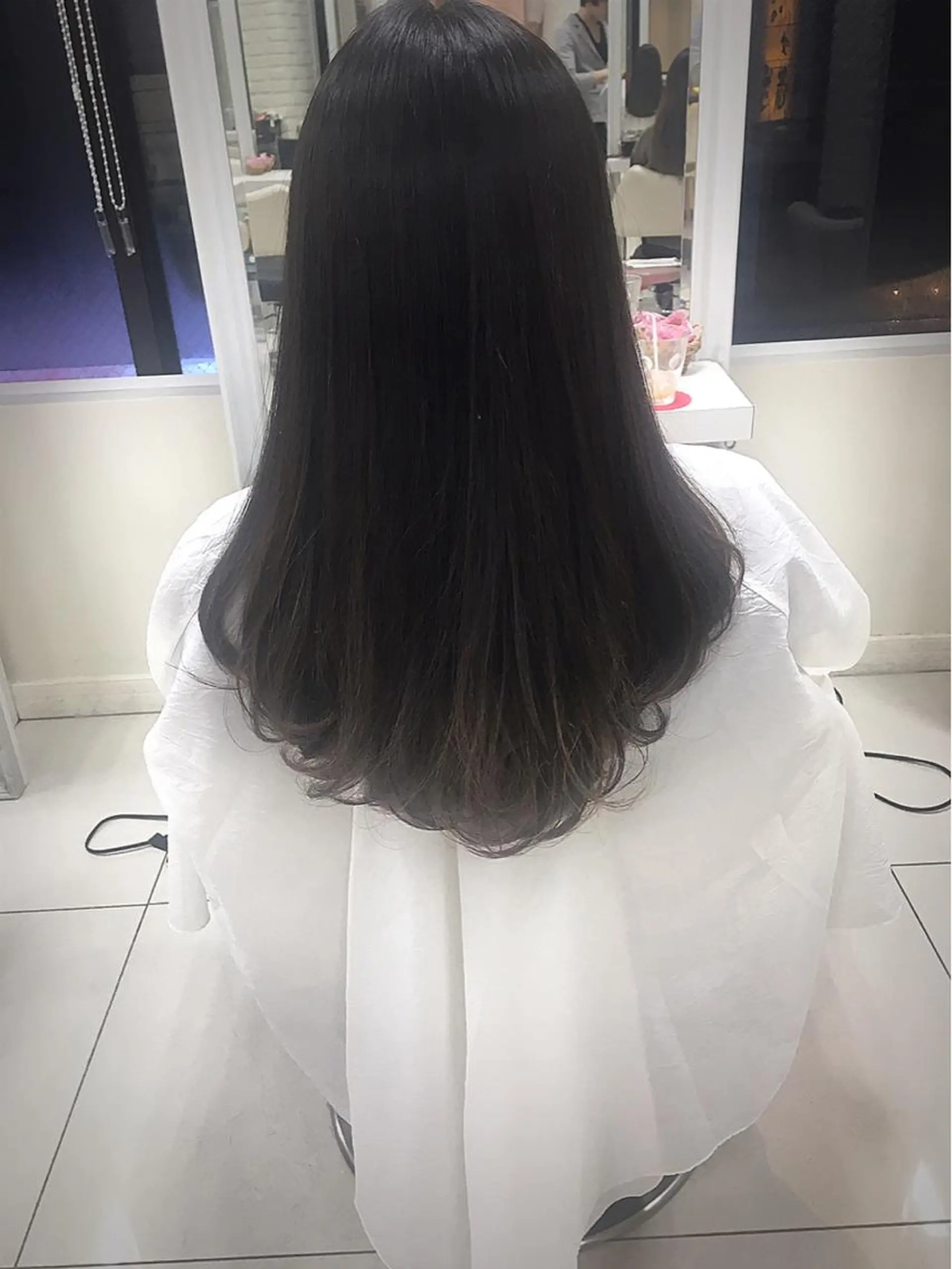ロング ハイライト K kasumiのヘアスタイル