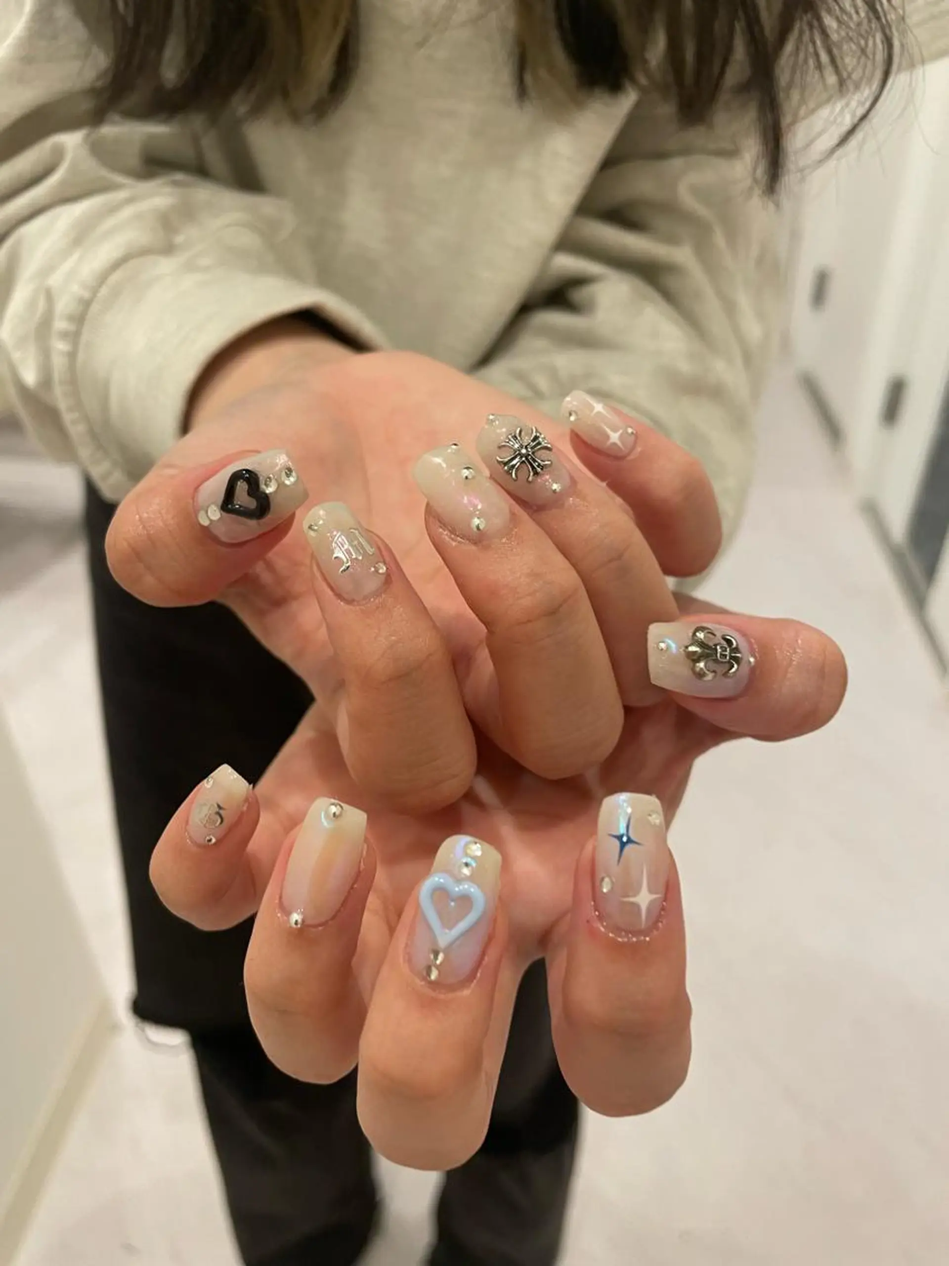 ネイル 束感まつ毛/ネイル/ LED♥KIRARAのマツエク・マツパデザイン