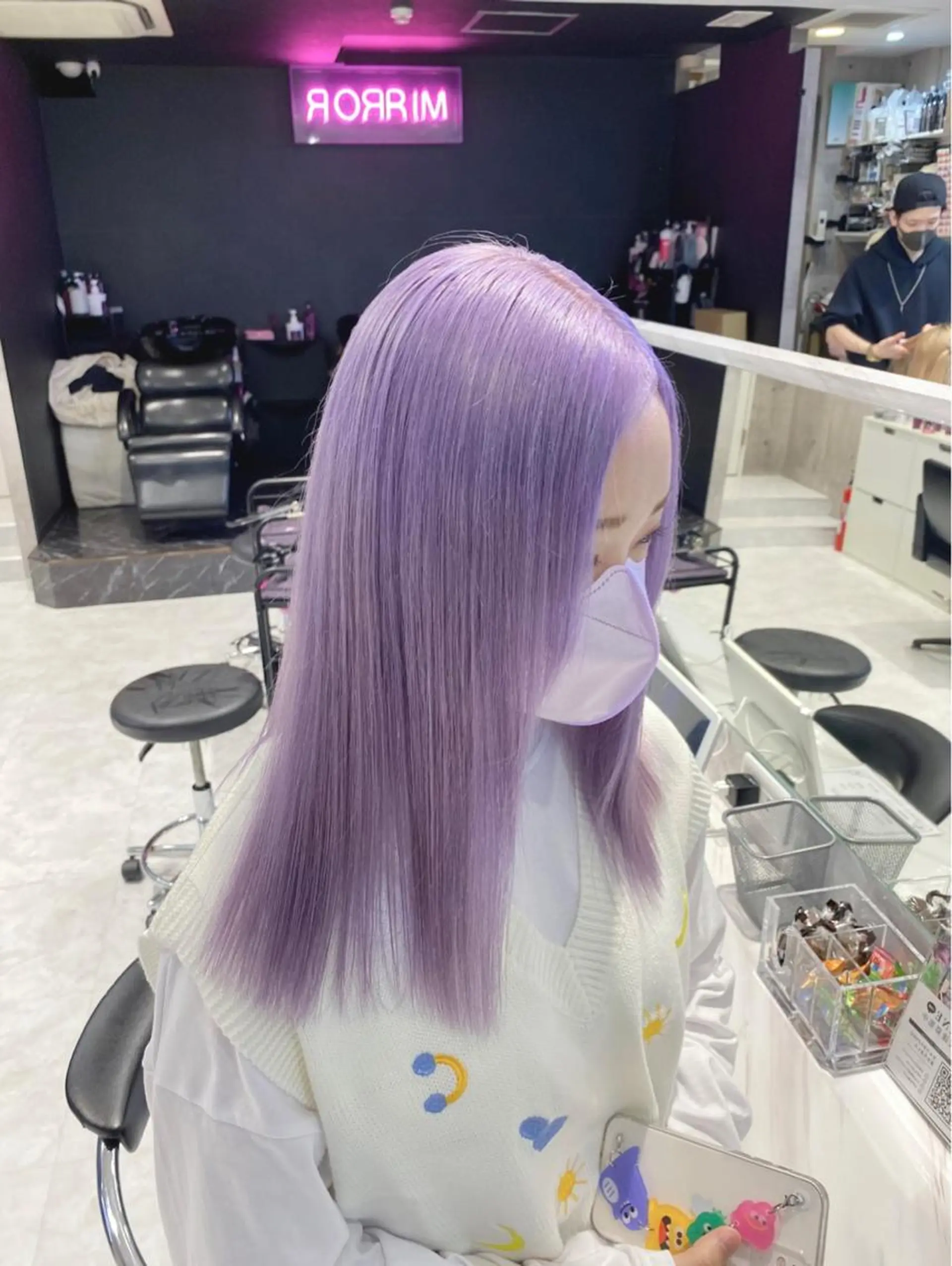 ロング カラー パーマ ヘアアレンジ メンズ キッズ ネイル マツエク・マツパ アイブロウ メンズバレイヤージュ メンズブリーチ メンズハイライト メンズハイトーン メンズインナーカラー ヘアカラー トリートメント ハイトーン/ピンク 💗モモ໒꒱のヘアスタイル