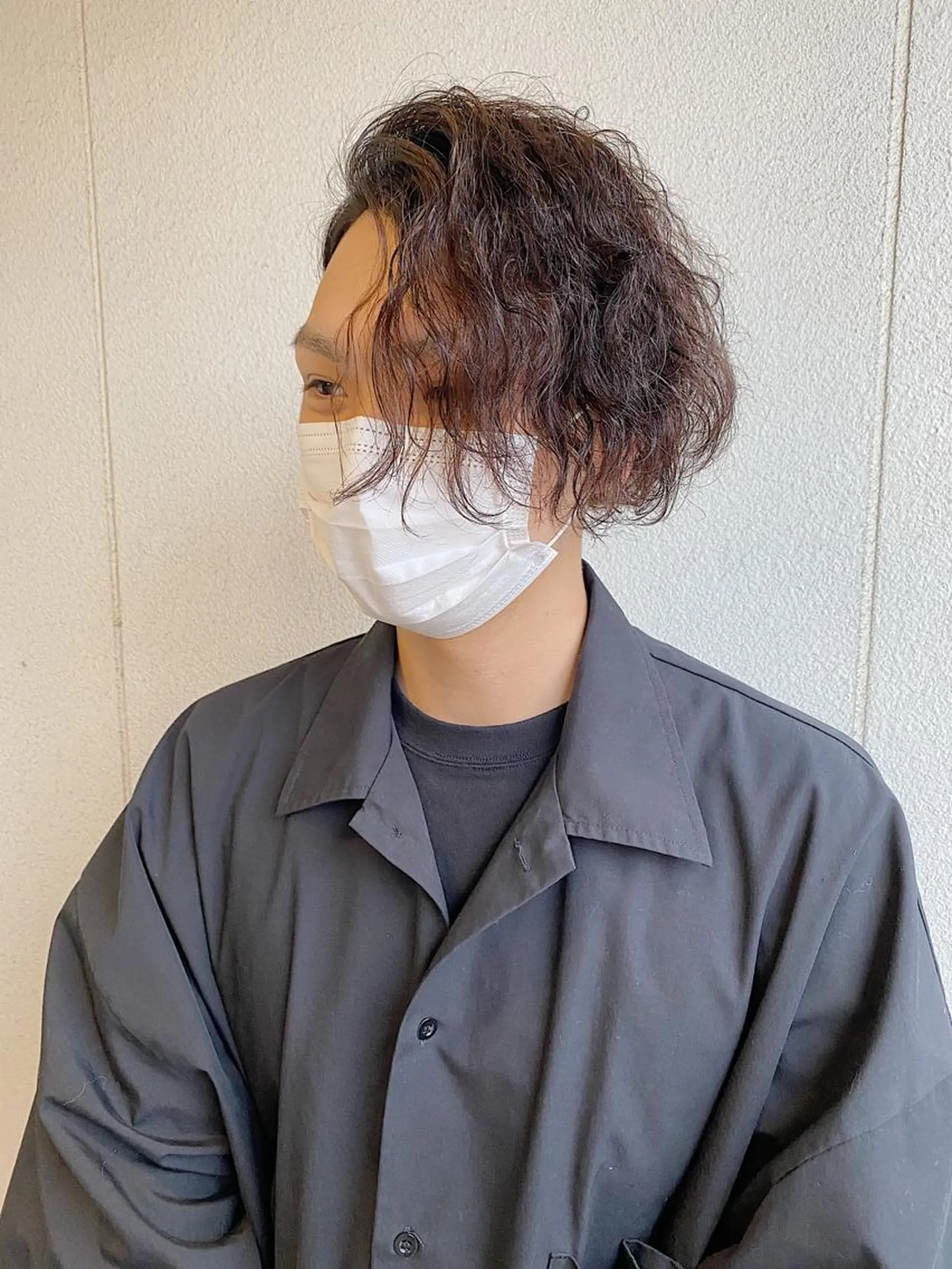 ショート カラー パーマ ヘアアレンジ メンズ メンズパーマ ツイストスパイラルパーマ スパイラルパーマ 坂尻 嘉珠也のヘアスタイル