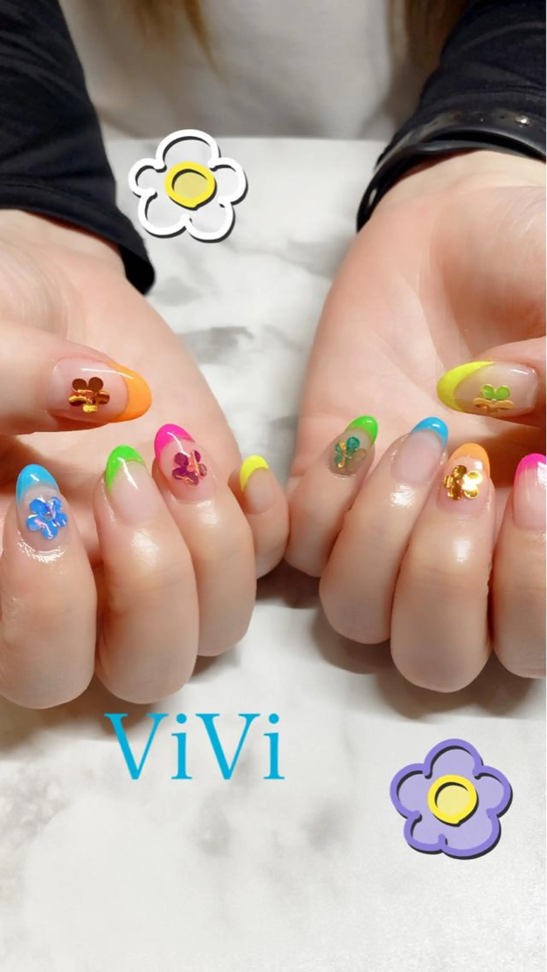 ネイル ハンドネイル nailsalon ViViのネイルデザイン