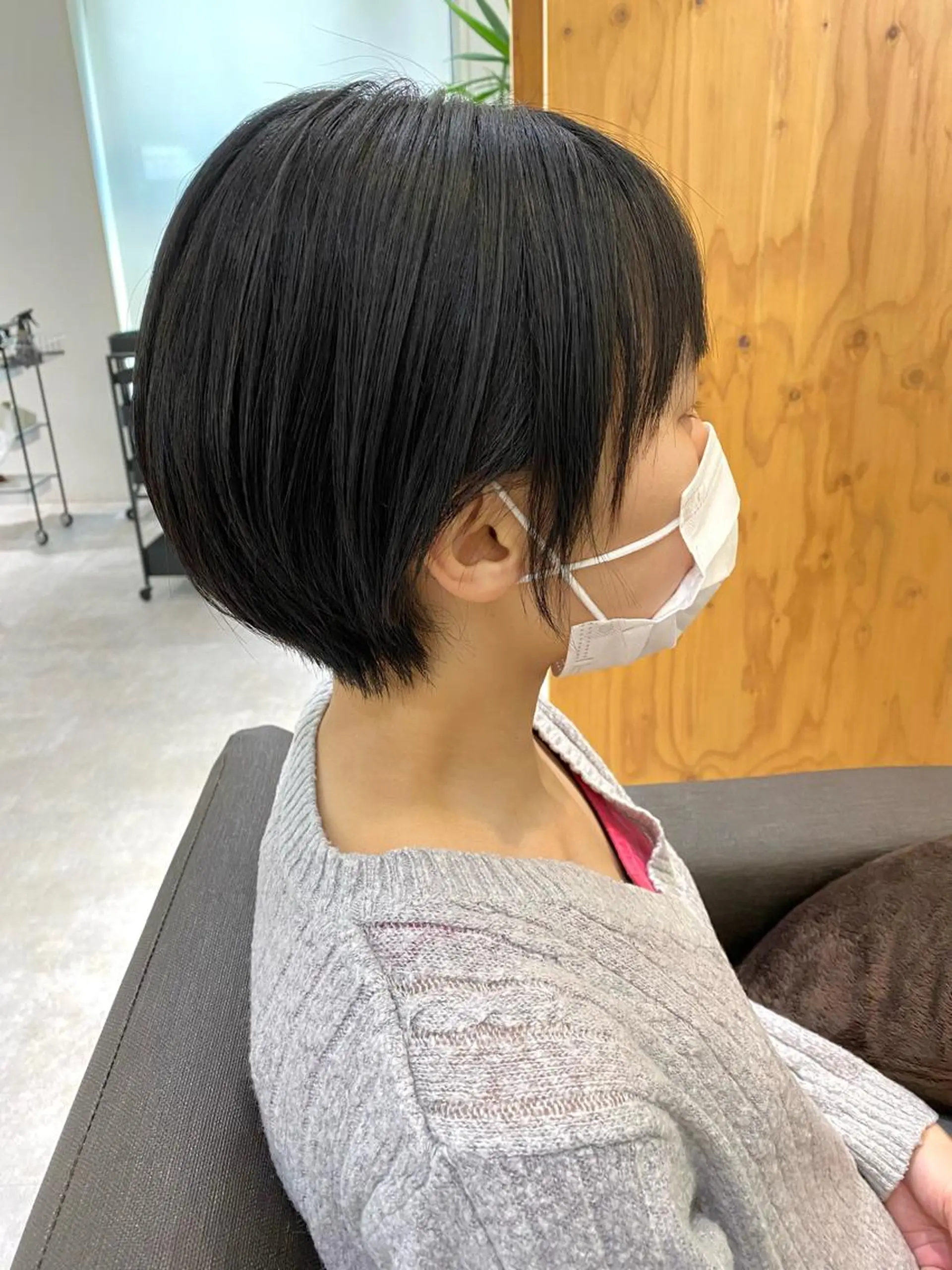 ショート カット 梅本 彩香のヘアスタイル