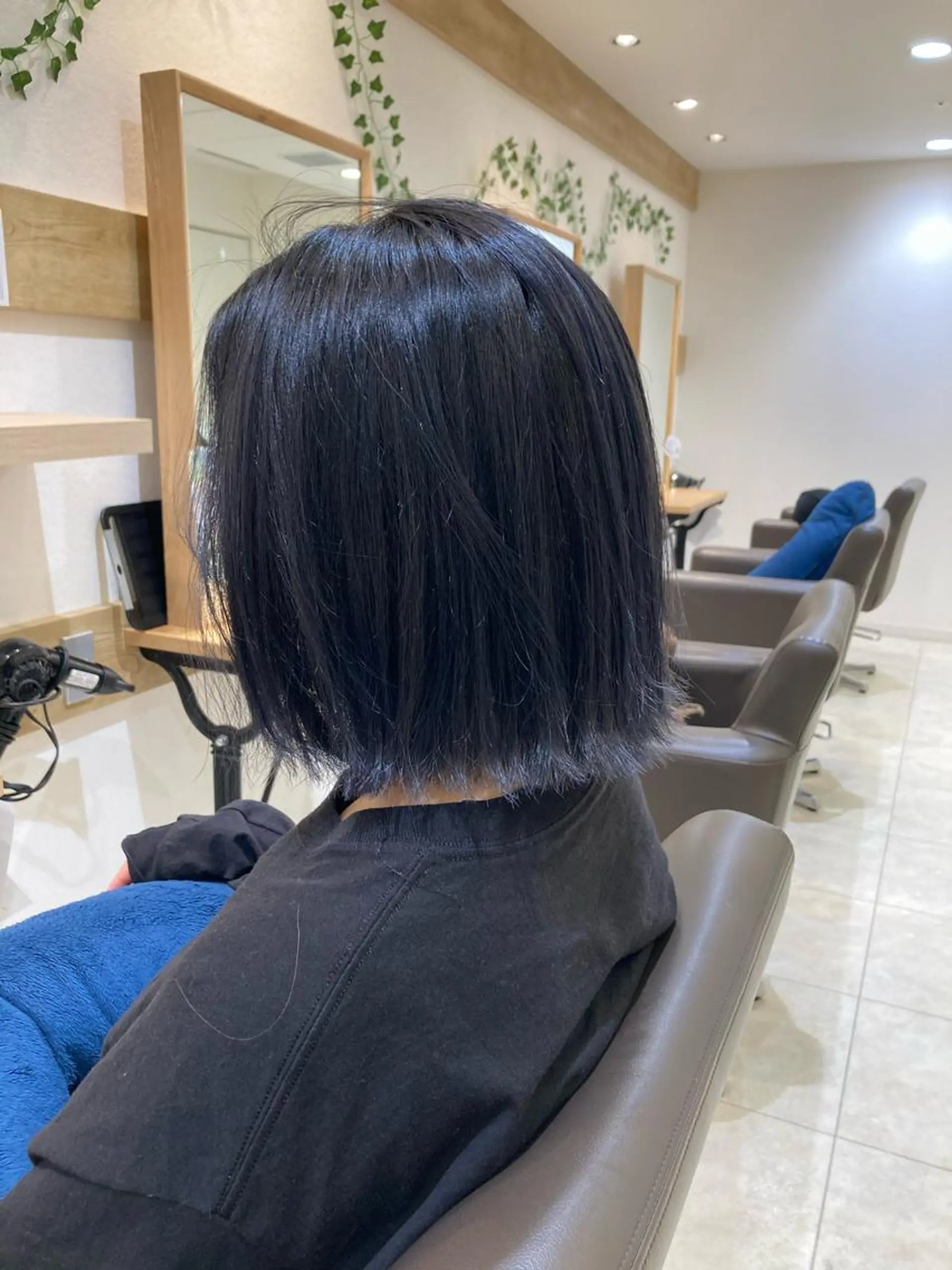 ショート ヘアカラー 野村 さなみ✨ぱっつんボブのヘアスタイル