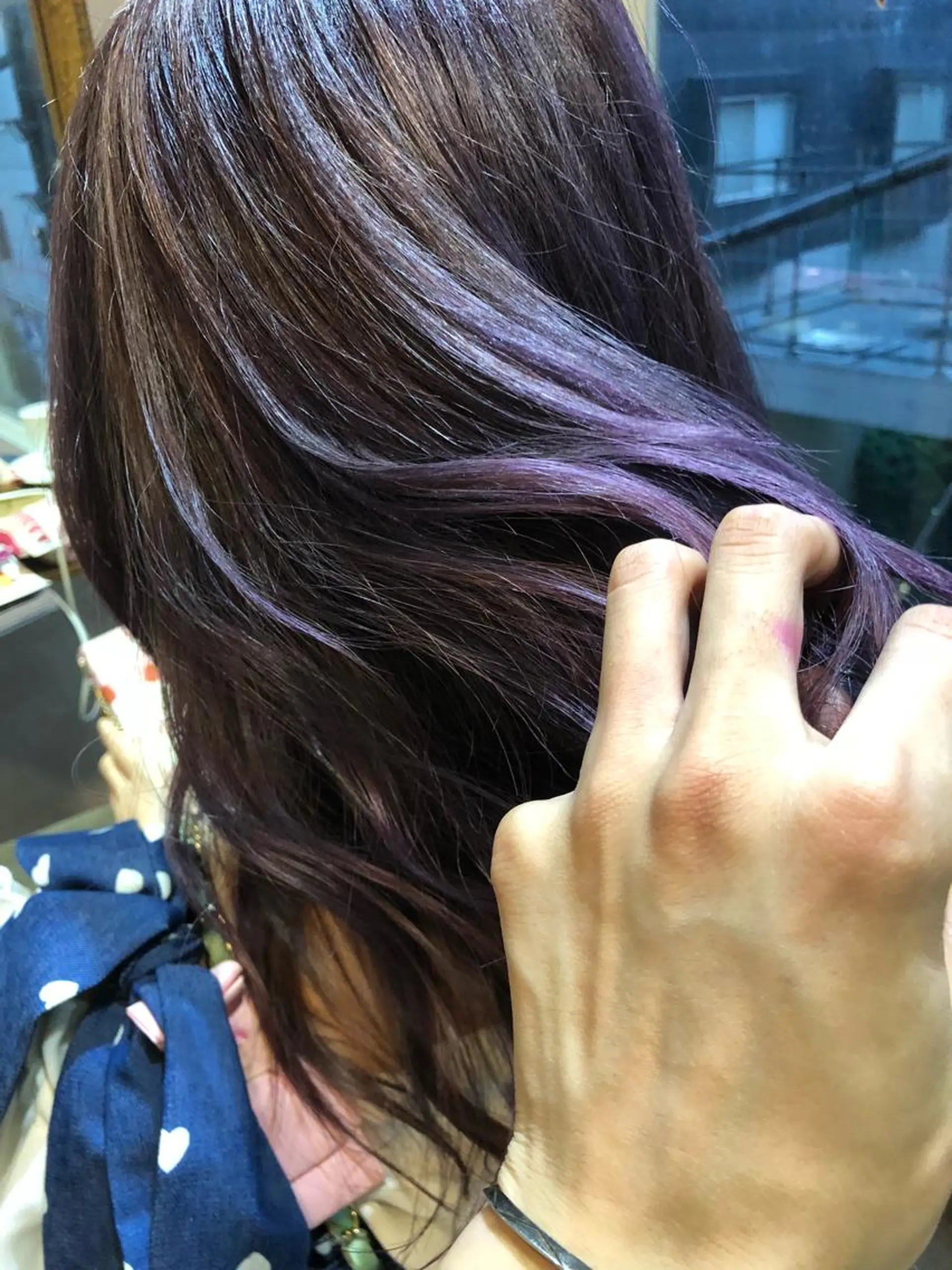 セミロング カラー グラデーションカラー ラベンダーカラー 原宿サロン代表 デザインカラー伊藤卓のヘアスタイル