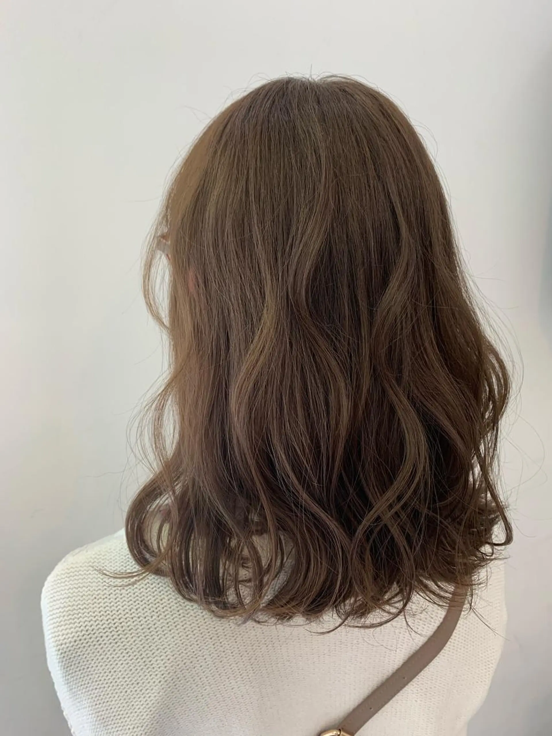 セミロング カラー Uni.所属・地毛風ストレート/ 髪質改善/榎本流行のヘアスタイル