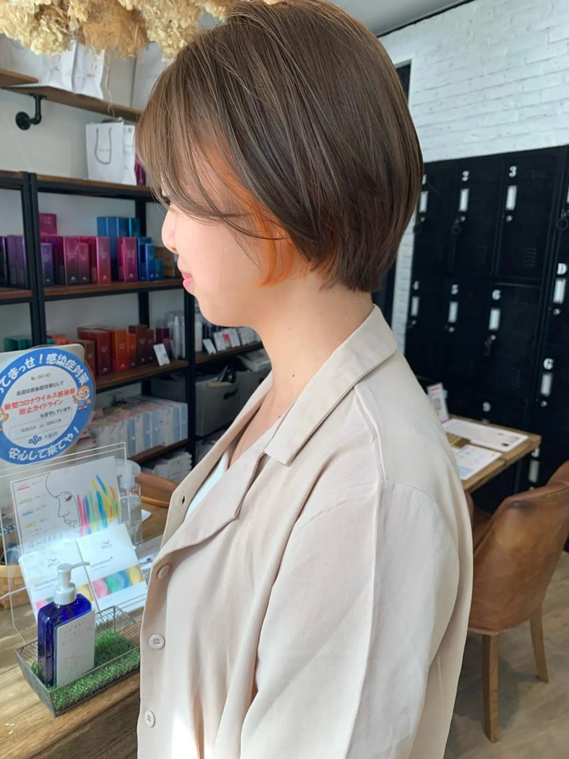 ショート カラー オレンジ ショートヘア ヘアカラー トリートメント レイヤー/顔周り /AKARIのヘアスタイル