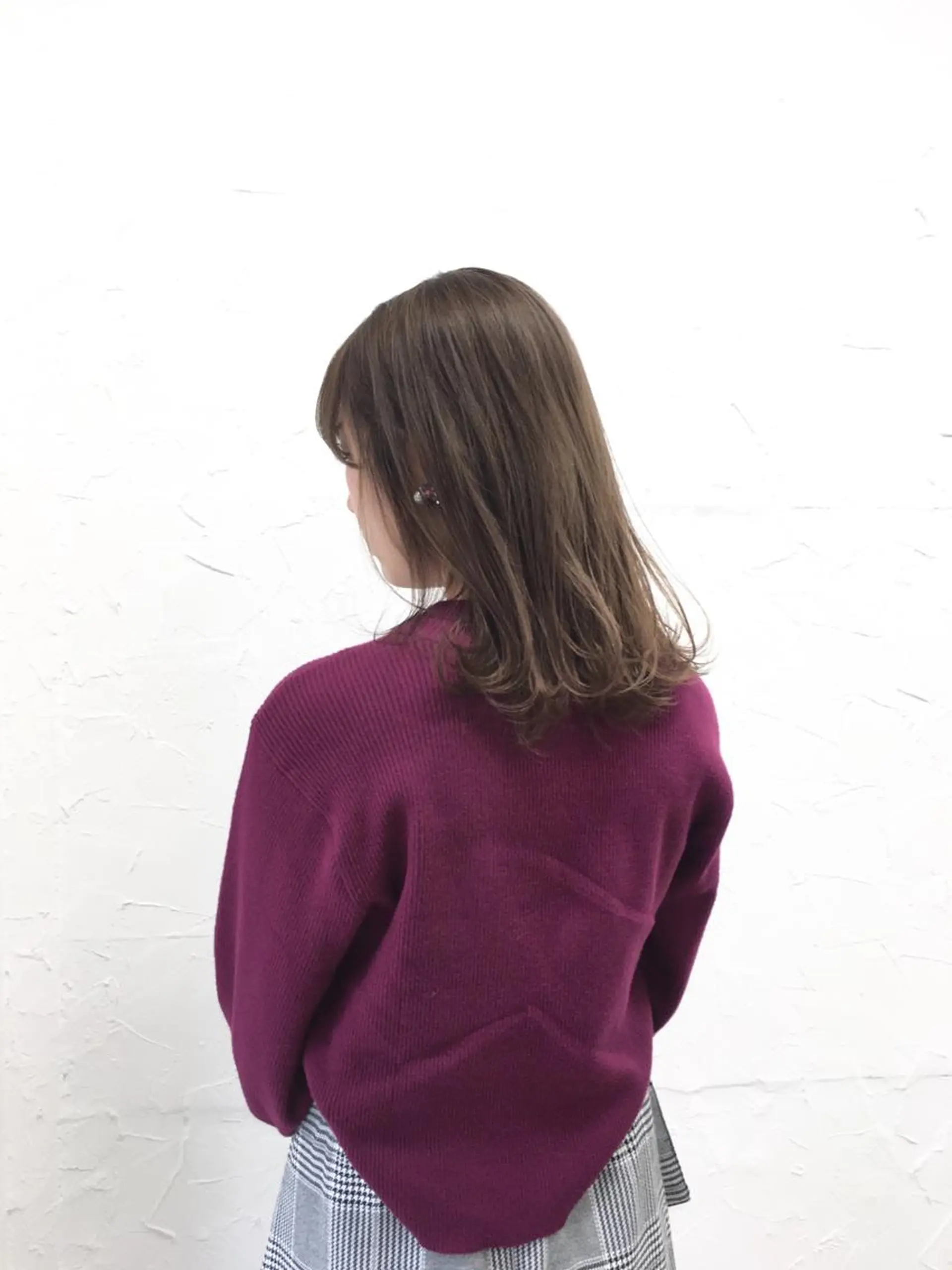 ミディアム カラー グレージュ 大人垢抜け ダブルカラーのヘアスタイル