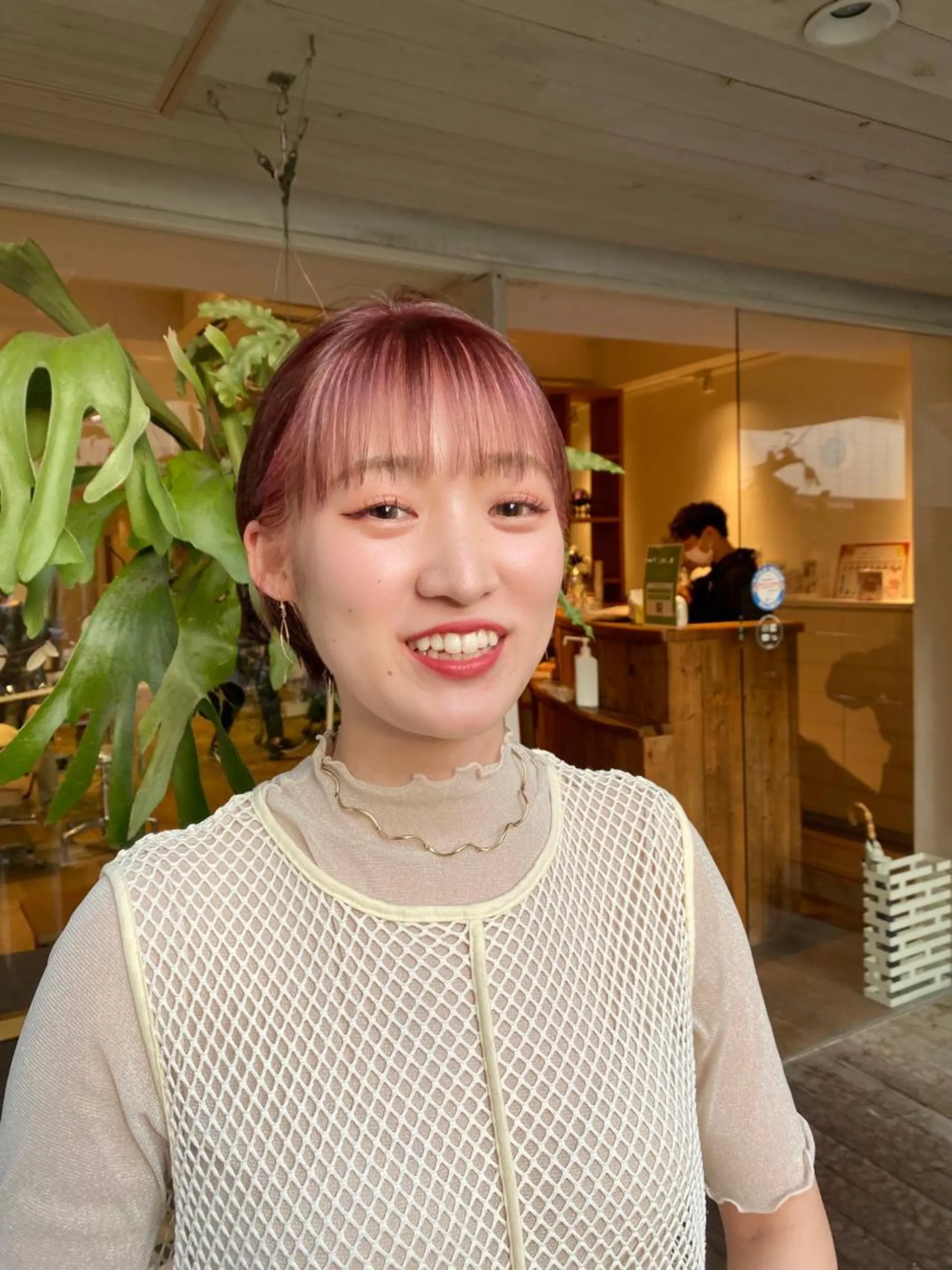 ショート カラー BELLA阿部野 TOMOMIのヘアスタイル