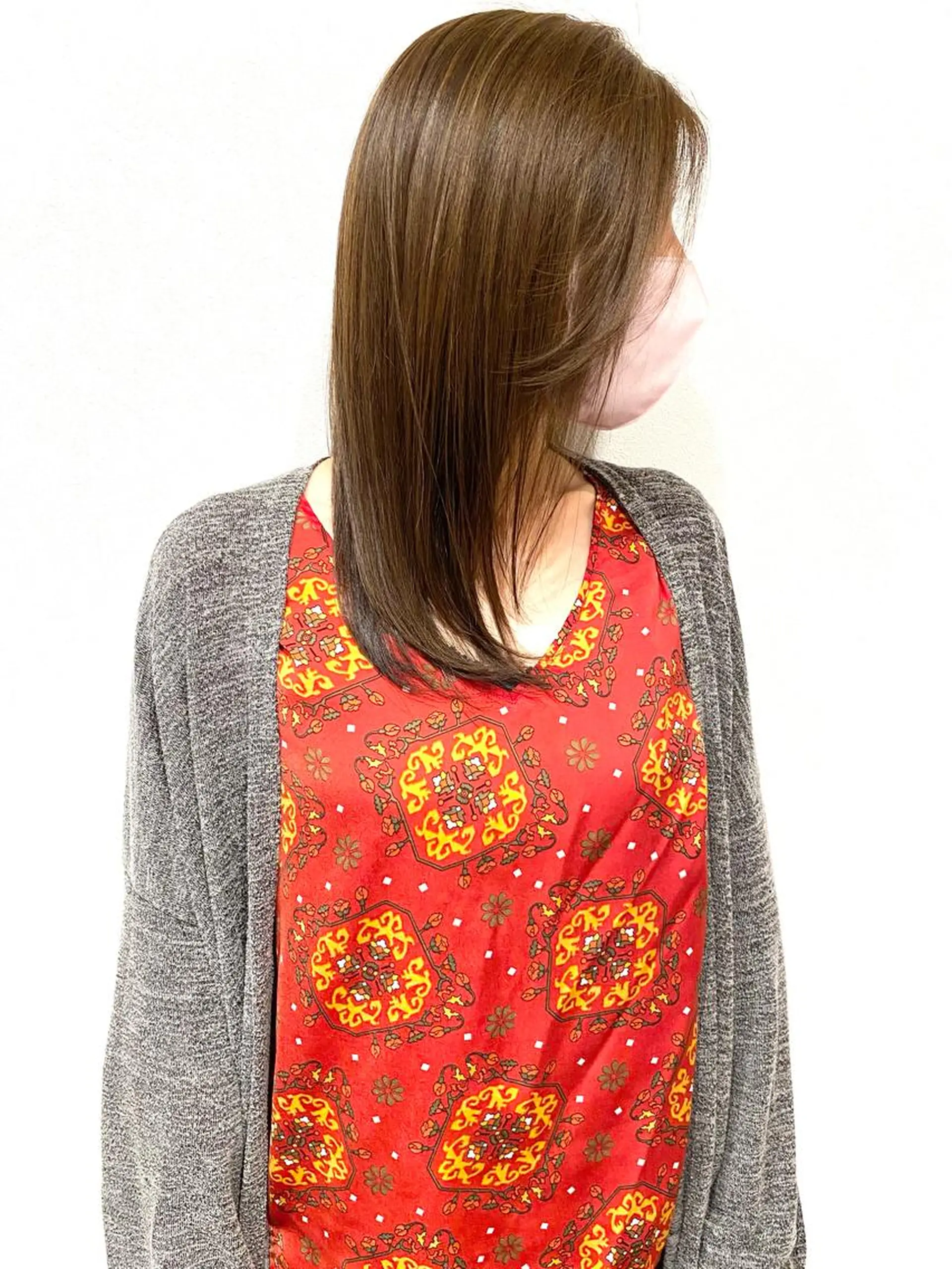 セミロング カット ヘアカラー トリートメント MYRTLE TSUNODAのヘアスタイル