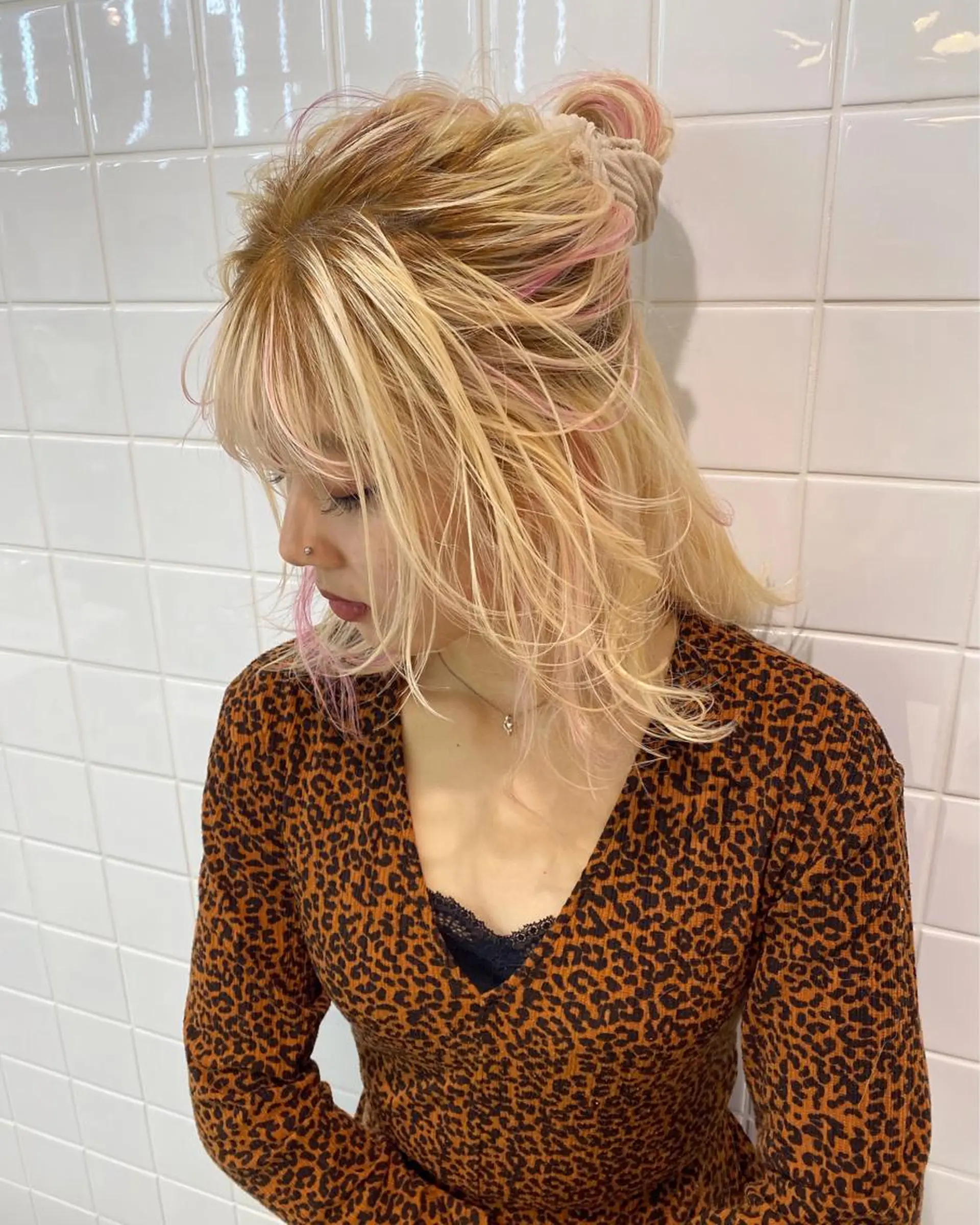 セミロング ヘアカラー 🇰🇷カルマパーマ kaito🇰🇷のヘアスタイル