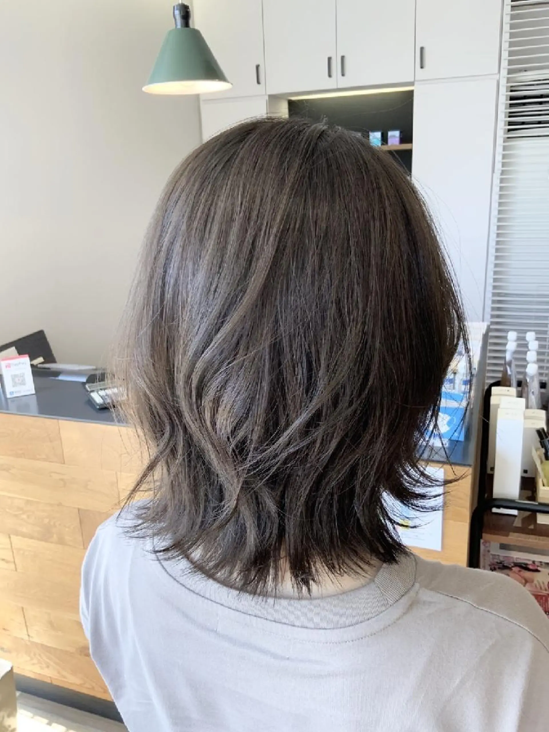 カラー グレージュ ヘアカラー トリートメント 堀 望美のヘアスタイル