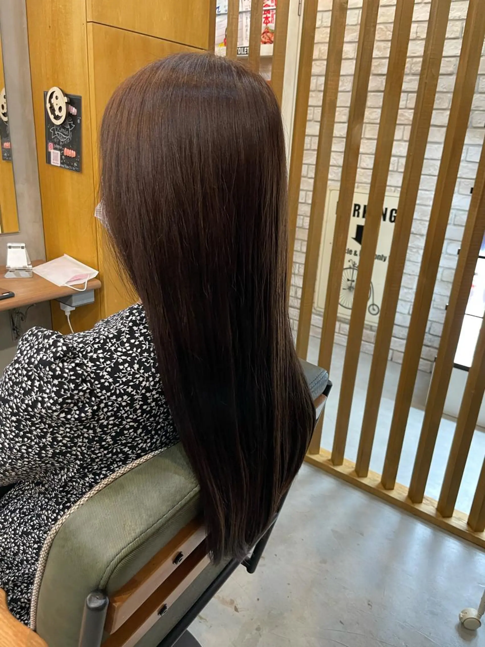 ロング カラー hairsalon Laugh-ter所属・荻田 佳菜子のヘアスタイル