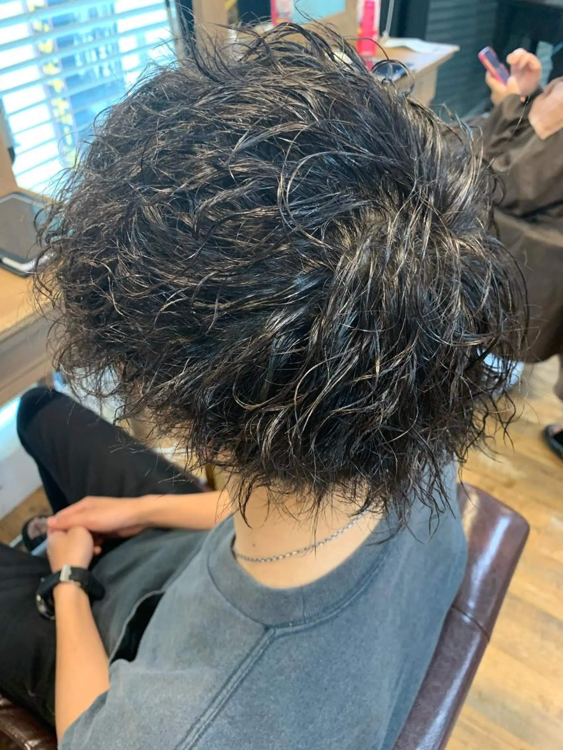 メンズ メンズカット　パーマ 特化美容師　中野稜平のヘアスタイル