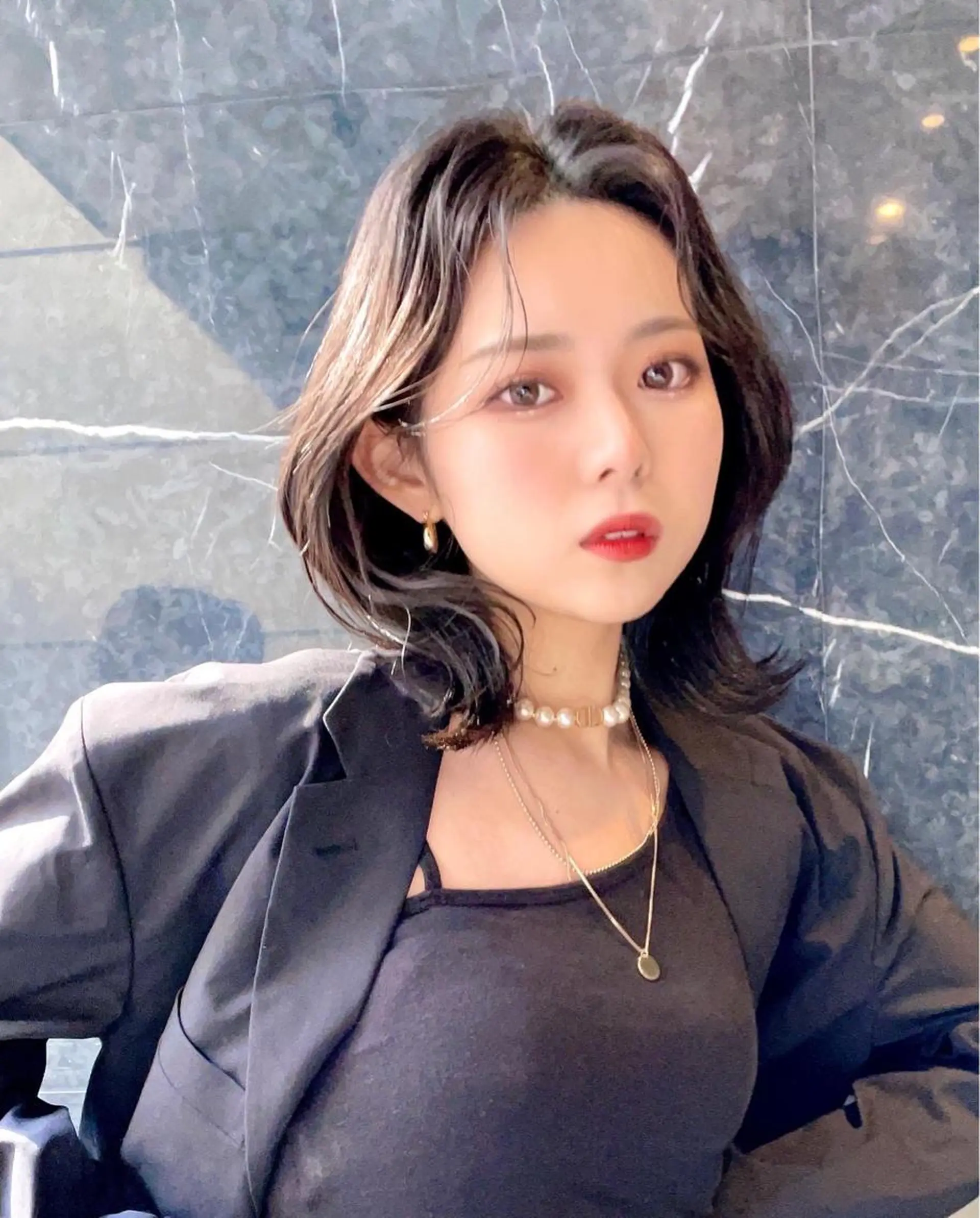 ショート ボブ くびれヘア かきあげバング 似合わせカット 小顔カット カット ヘアカラー トリートメント ボブパーマ ウルフパーマのヘアスタイル