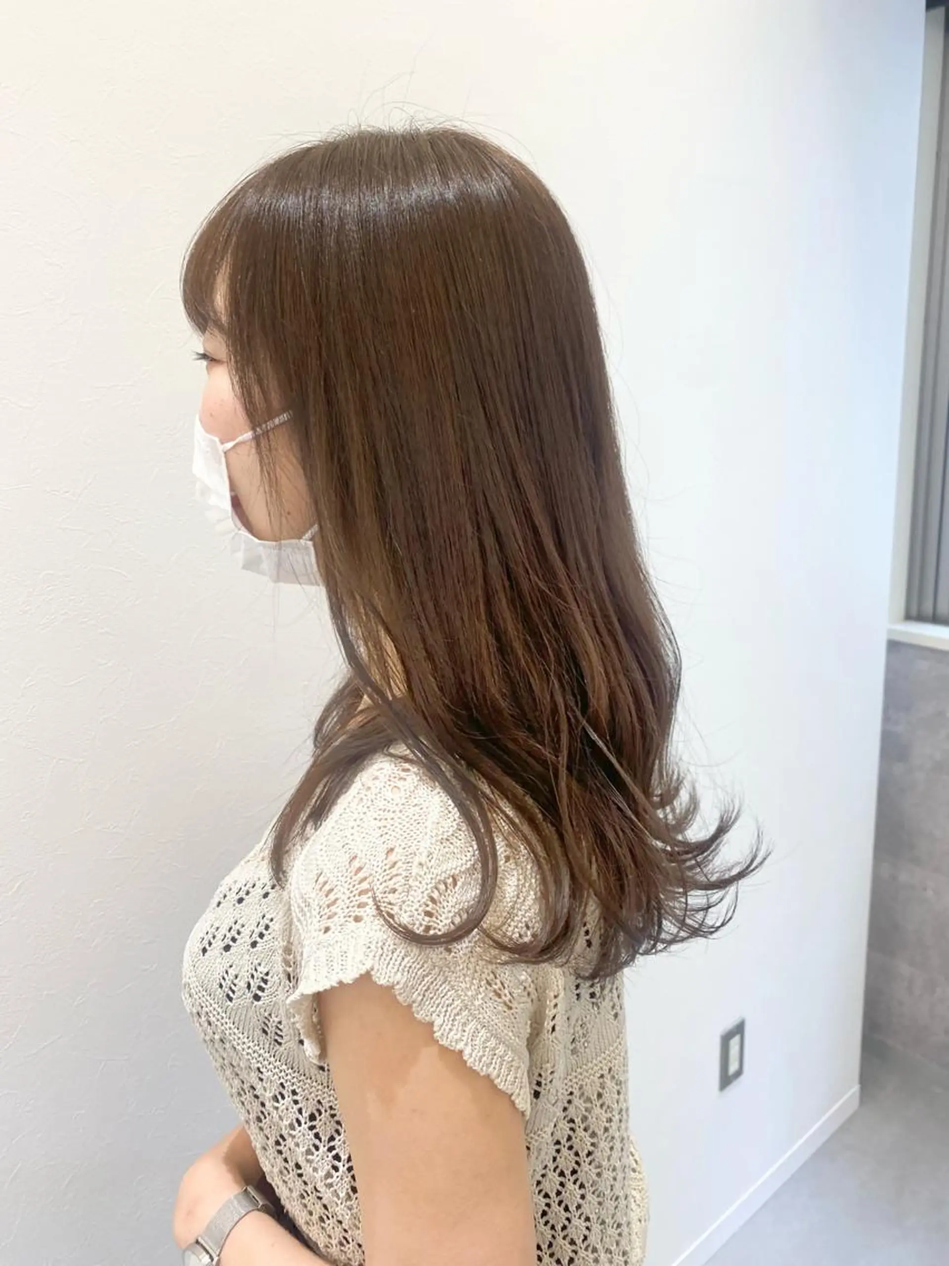 セミロング カラー ハイトーン特化サロン 🍑momo🍑のヘアスタイル