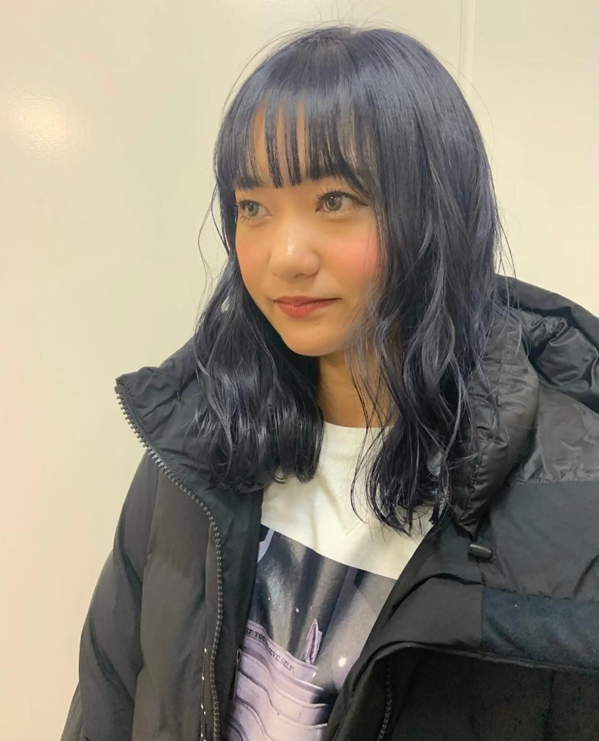 ミディアム カラー ブリーチ ブルーカラー ブルーパープル パープルカラー ♡ma ki♡のヘアスタイル