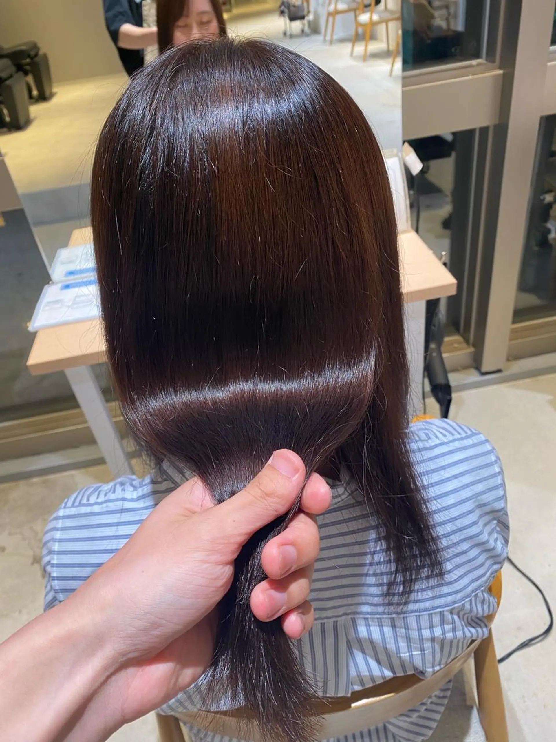 ミディアム カラー ヘアカラー トリートメント AI　TOKYO hair 名古屋所属・波多野タケシ/ 縮毛矯正特化のヘアスタイル