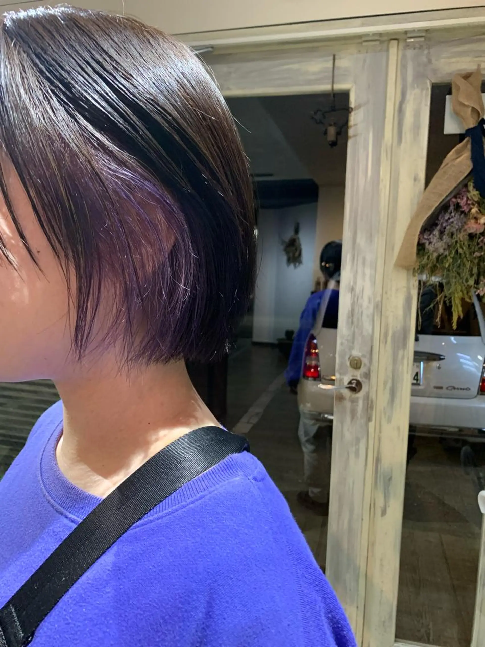 ミディアム パープルカラー OLTI所属・中村 勇星のヘアスタイル