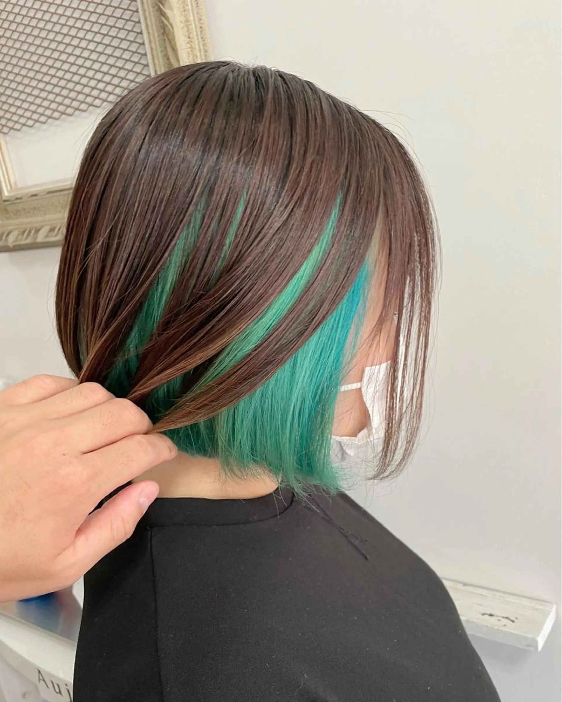 ミディアム カラー インナーカラー ボブ 奥田 誠司のヘアスタイル