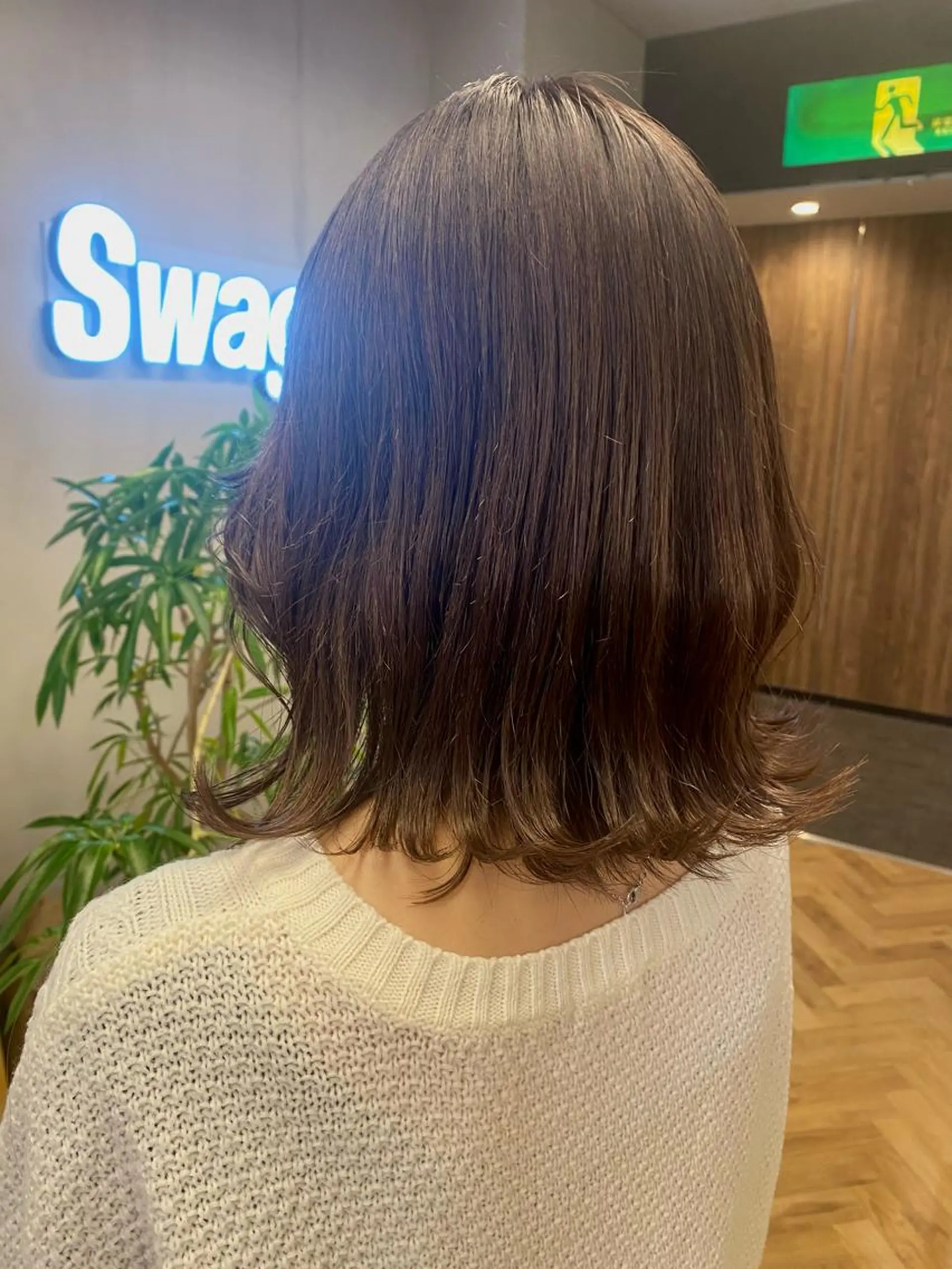 セミロング ena/ブリーチなし 暖色・ベージュ🎀のヘアスタイル