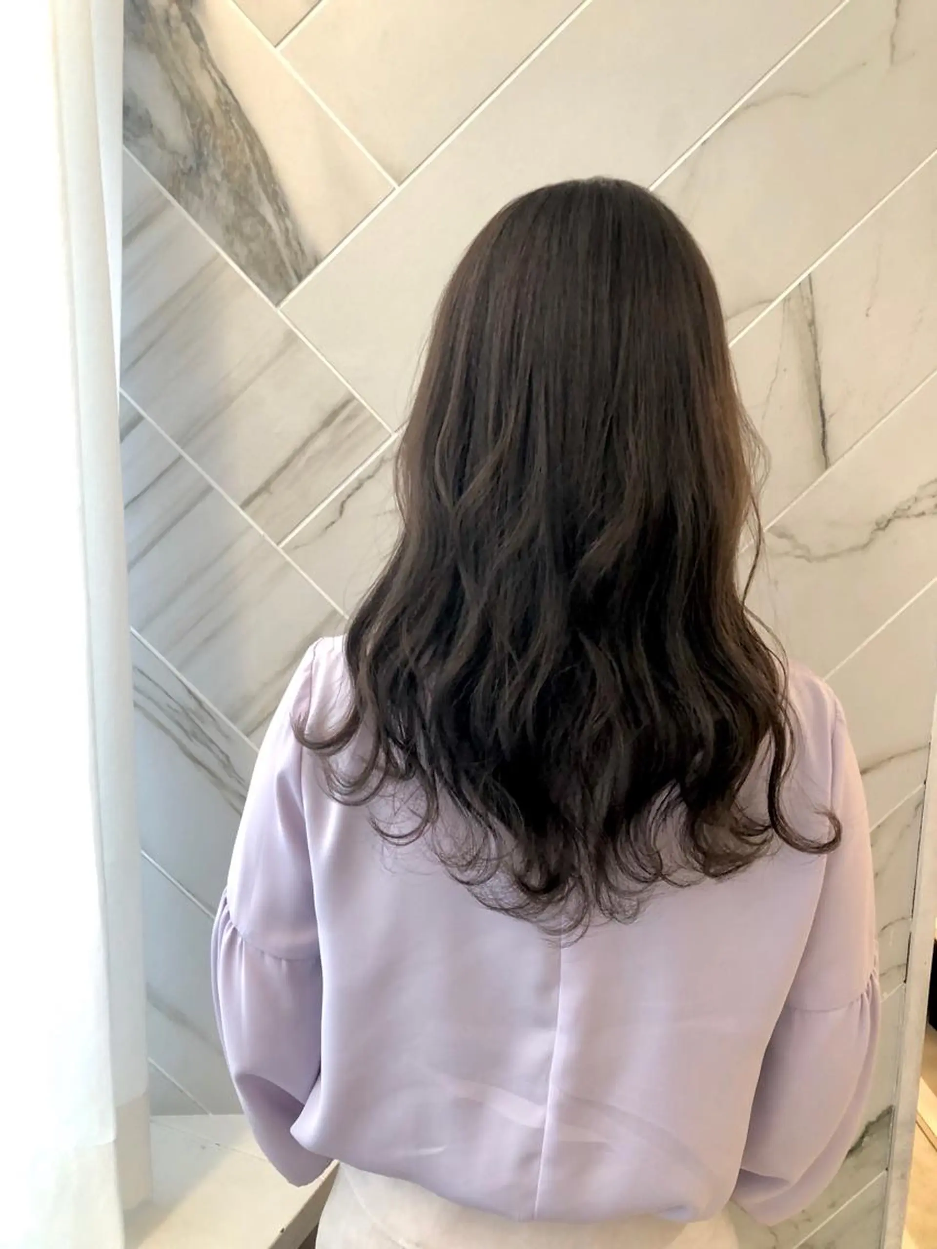 セミロング ラベンダーベージュ ハイライト ✨似合うのその先へ✨ 田中延和のヘアスタイル