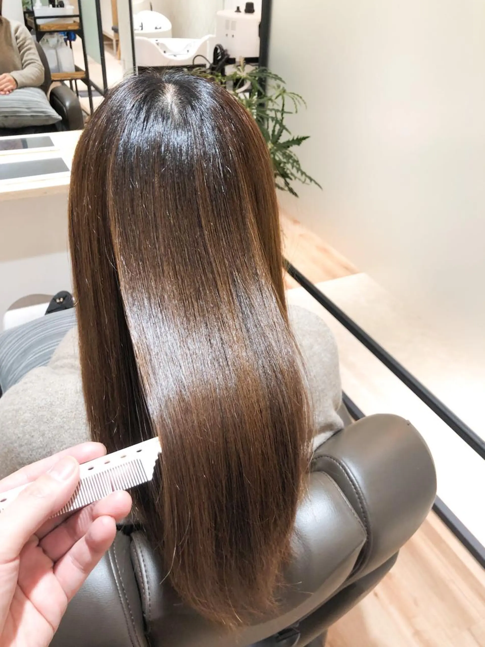 ロング 髪質改善 カット ヘアカラー トリートメント ヘッドスパ 髪質改善 suzukiのヘアスタイル
