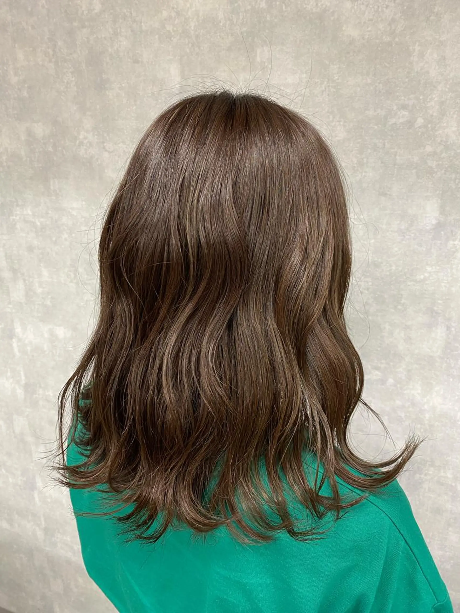 ミディアム アッシュ アッシュブラウン ナカノ /シールエクステのヘアスタイル