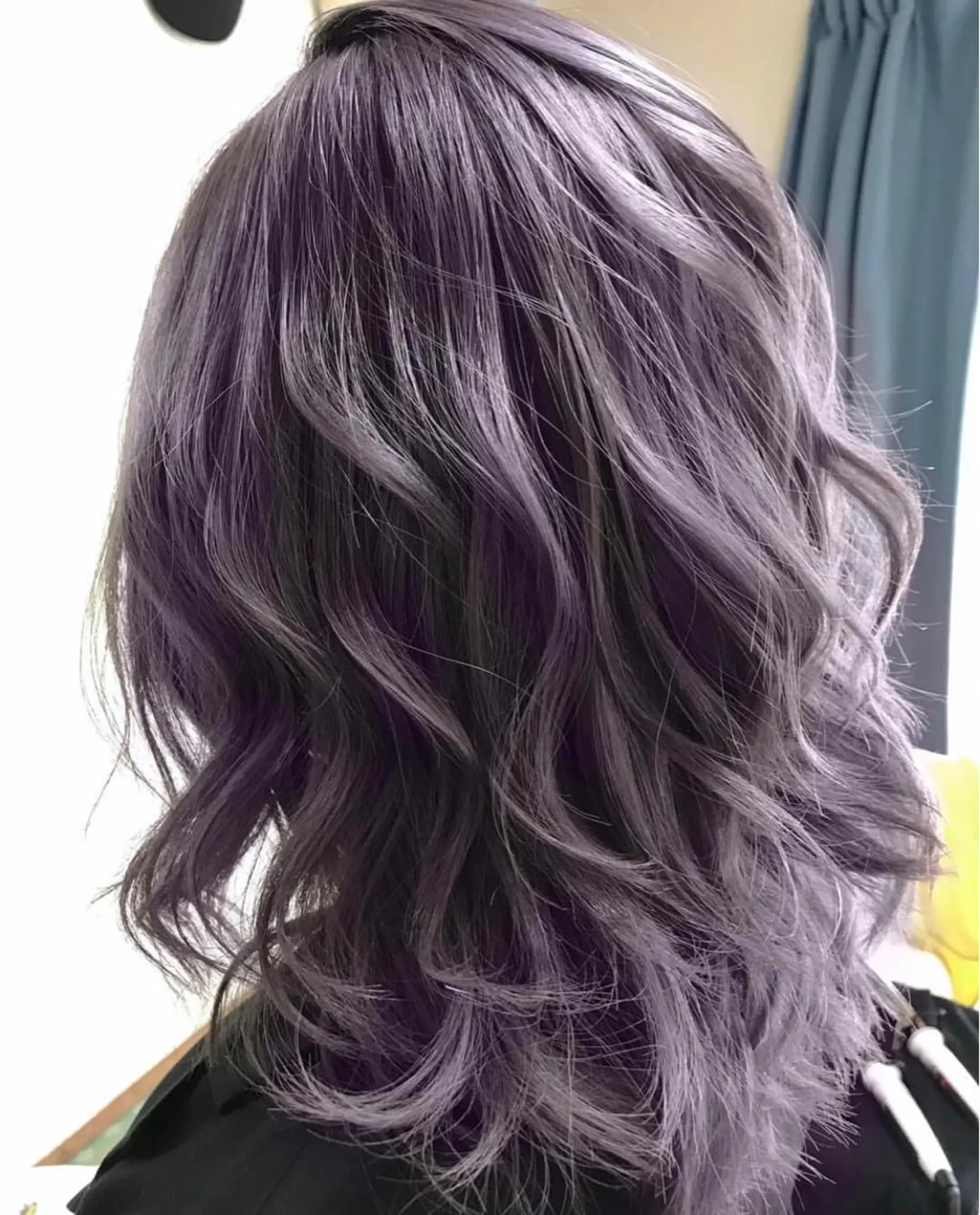 ミディアム カラー ヘアアレンジ ブリーチ ラベンダーカラー ヘアカラー 濱田 ヒデキのヘアスタイル