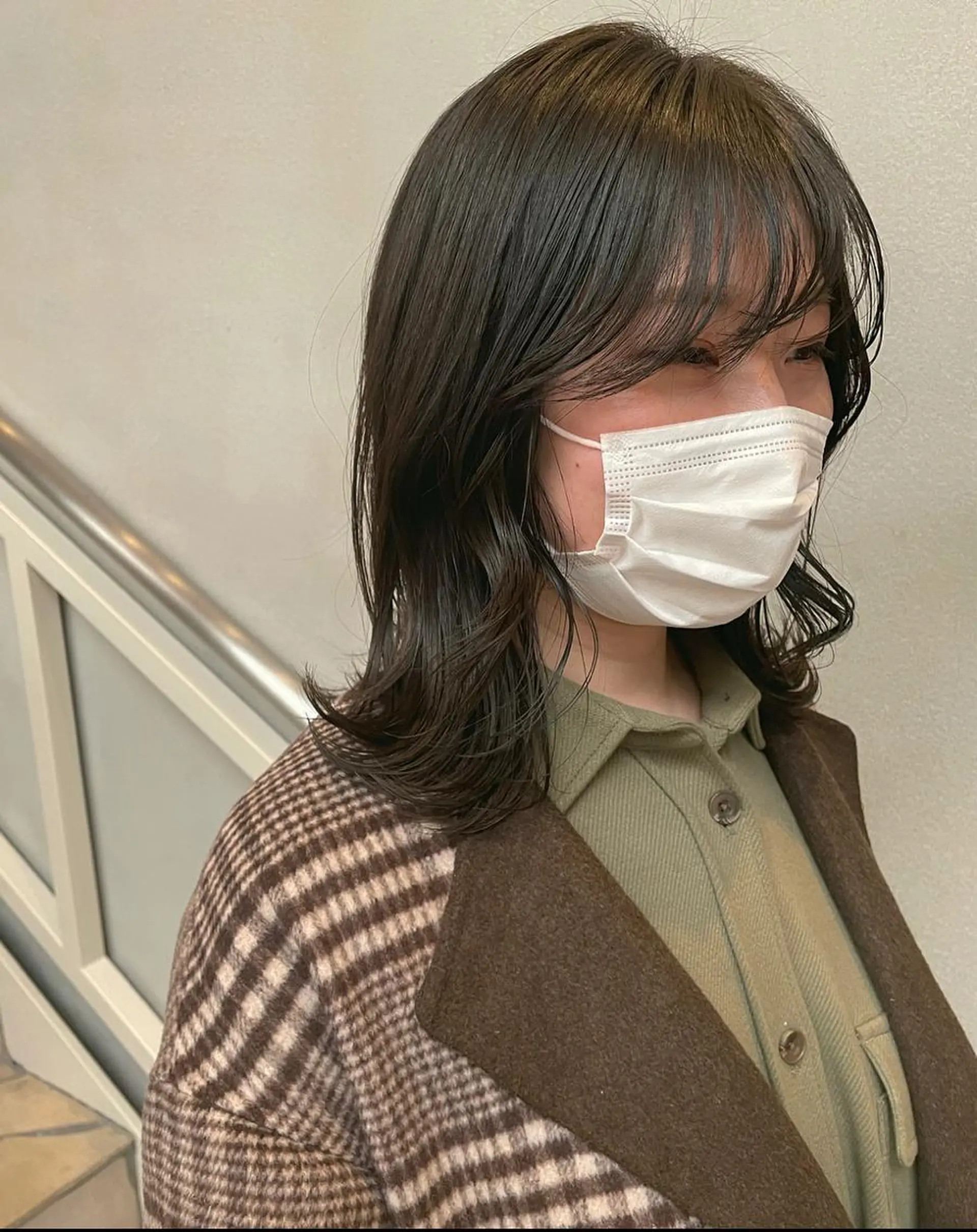 ミディアム カラー ベージュカラー 透明感カラー オリーブベージュ シースルーバング 沖縄/ヘアアレンジ /ナカノのヘアスタイル