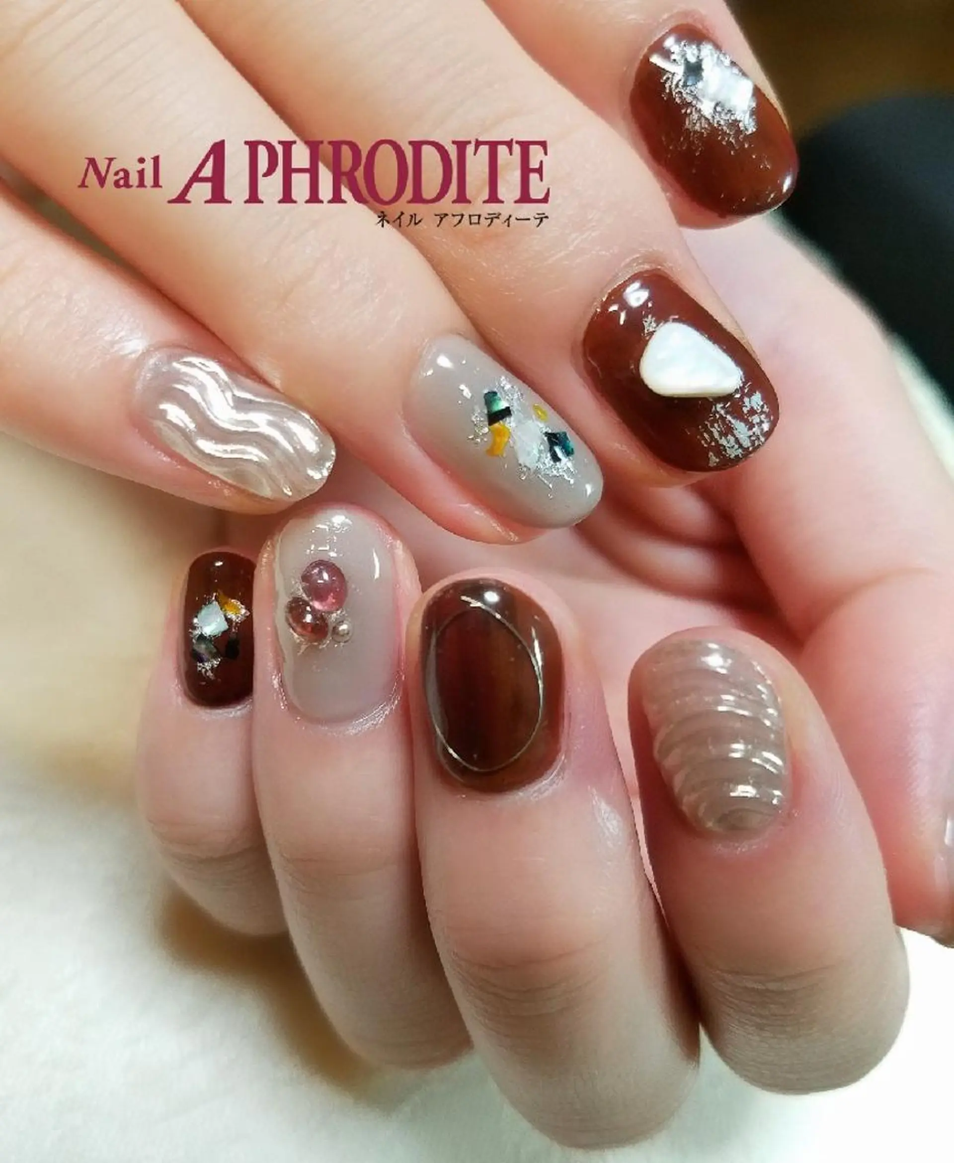 ネイル MITSUHASHI EMIKOのネイルデザイン