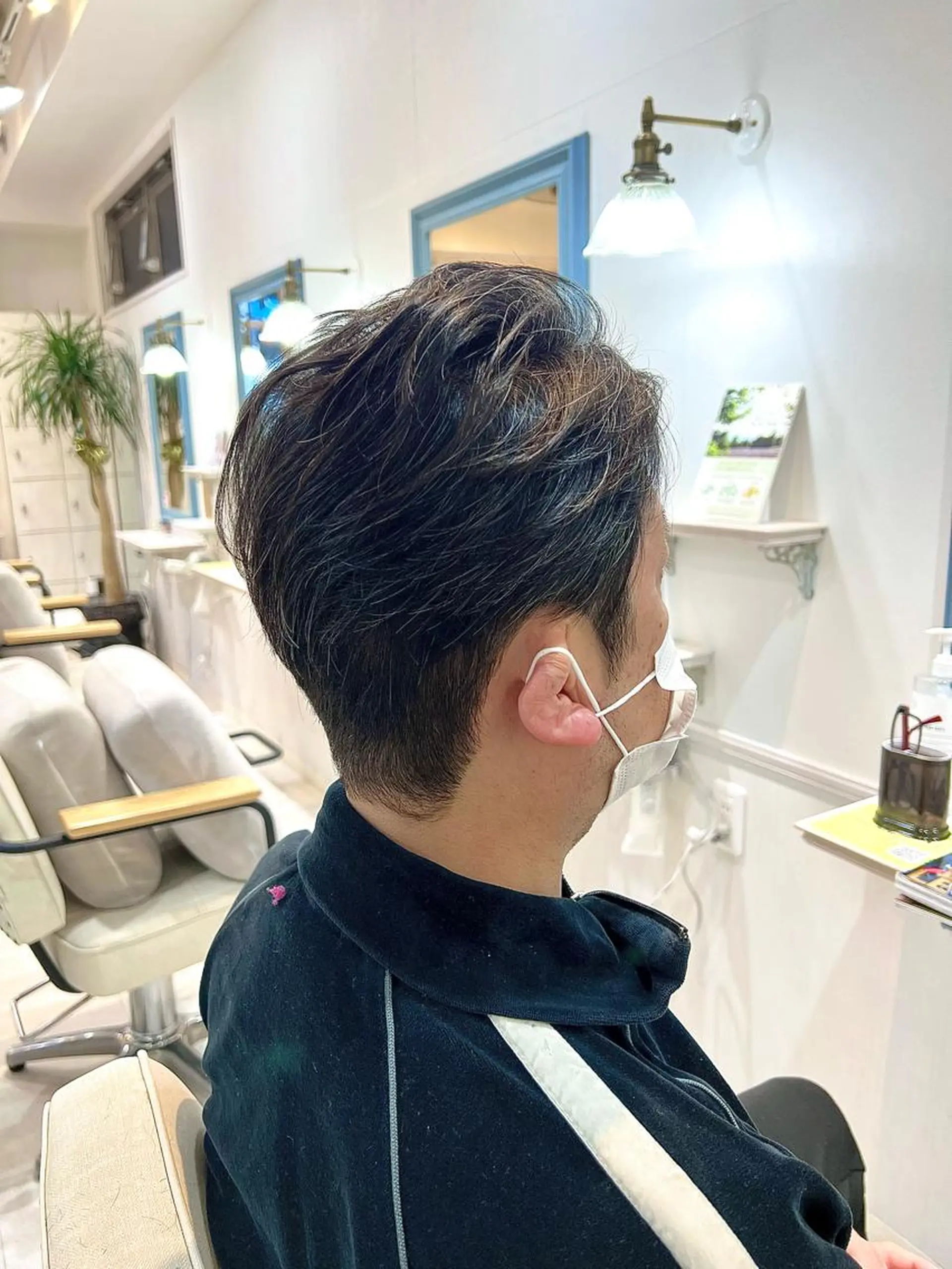 メンズ ワクダ アイリのヘアスタイル