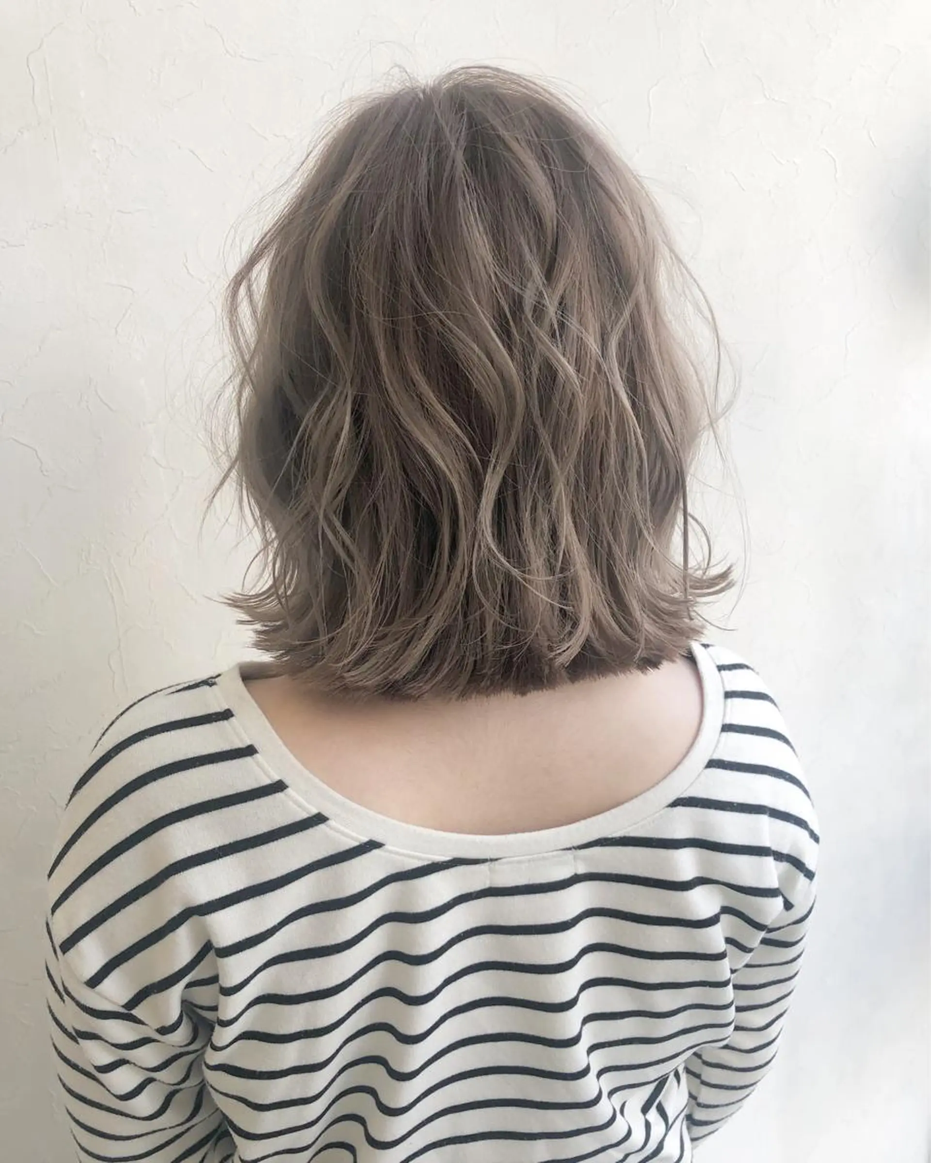 ミディアム カラー nakahara madokaのヘアスタイル