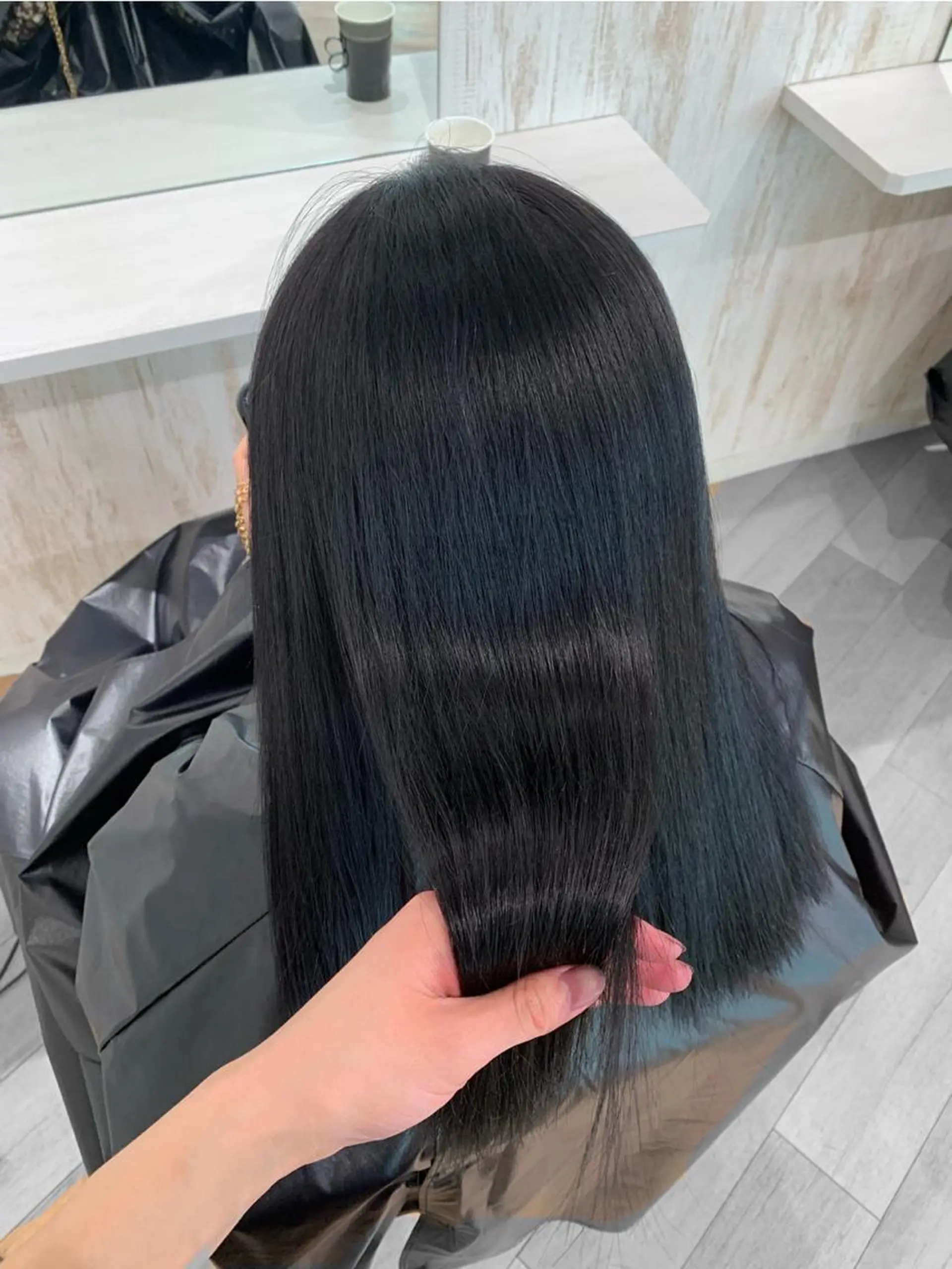 セミロング カラー ヘアカラー 🤎HAZUKI🤎 ハイトーン✨エクステのヘアスタイル