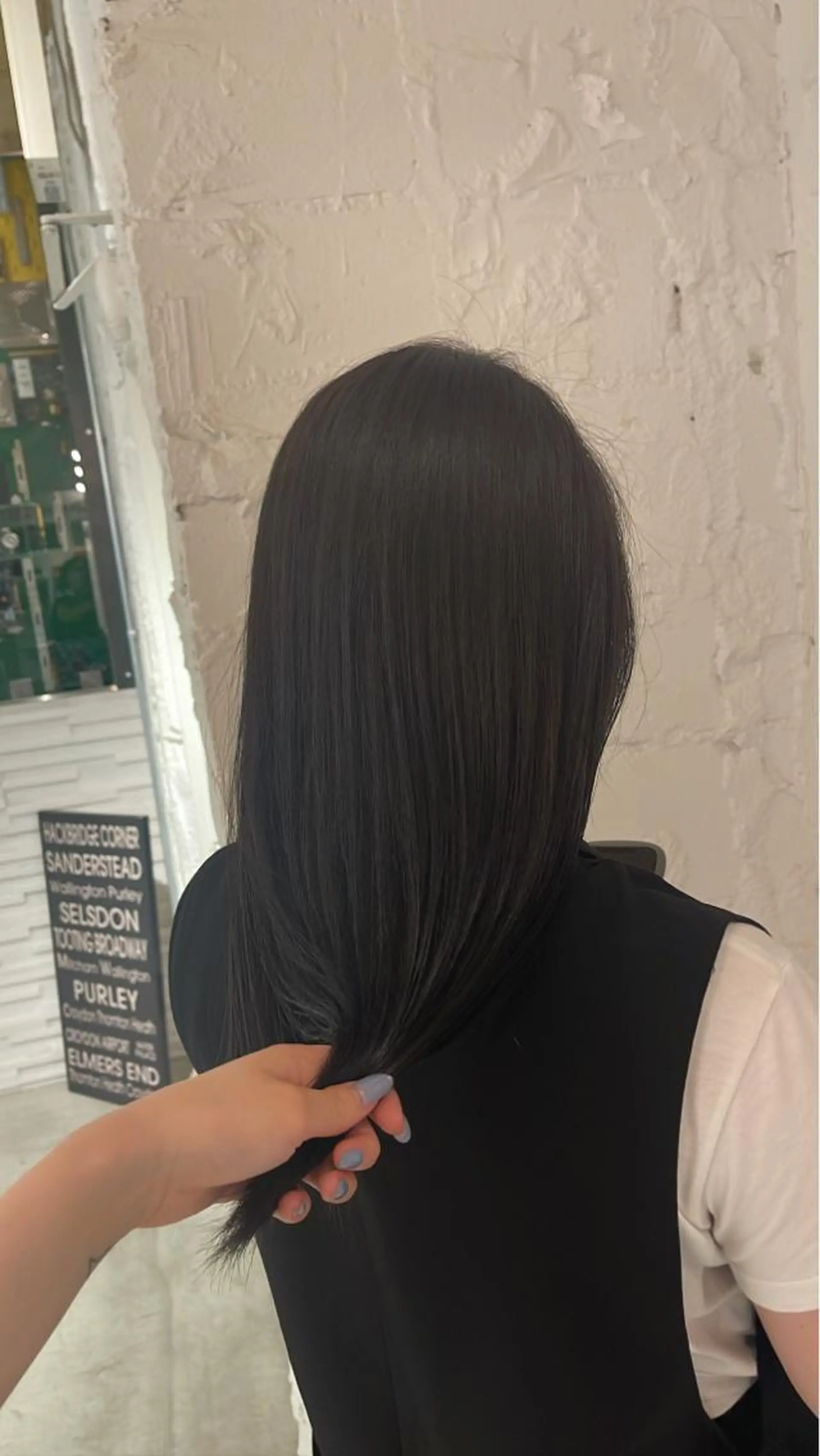 ロング カラー ヘアカラー トリートメント lunty miichiのヘアスタイル