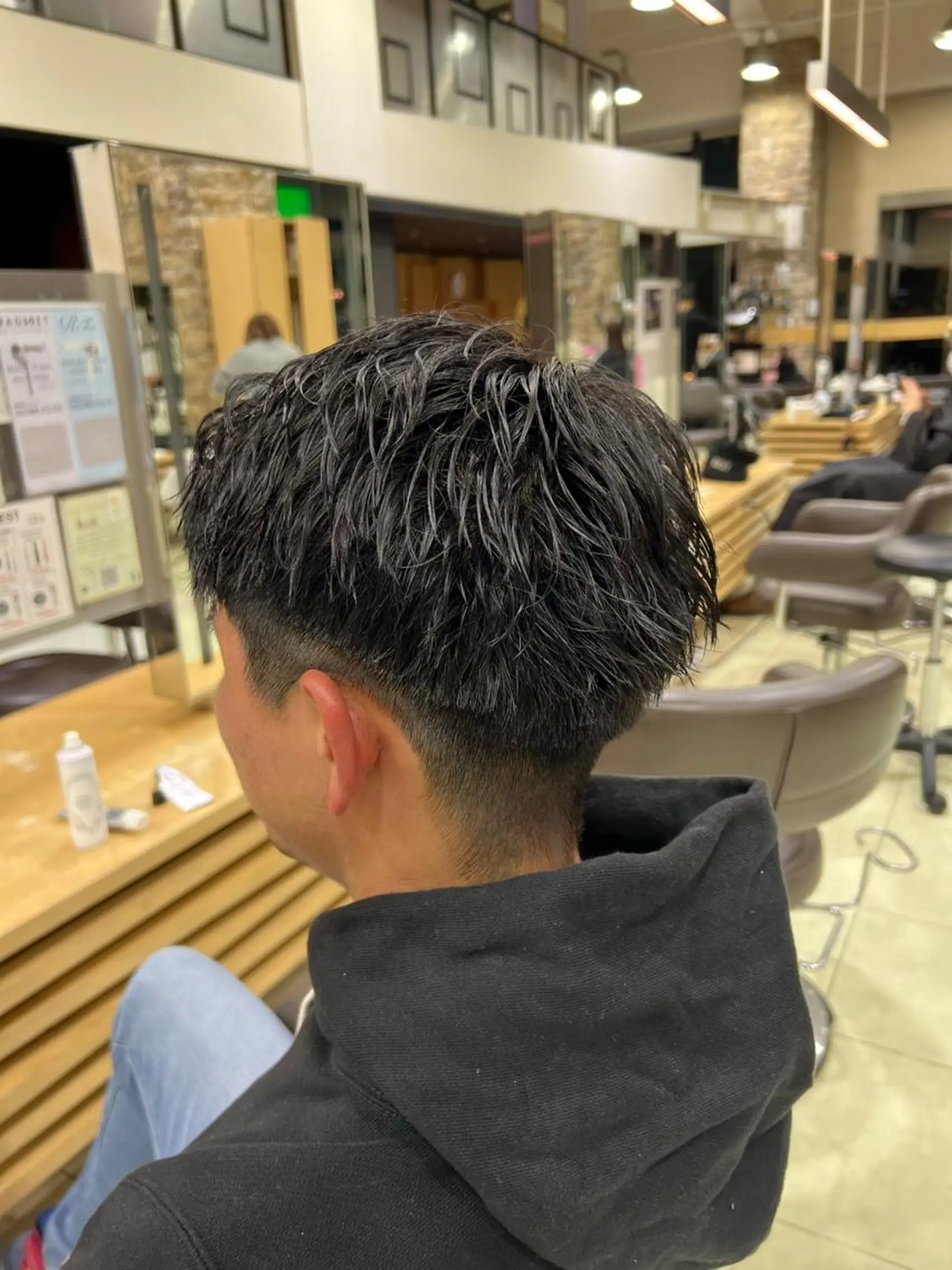 パーマ メンズ メンズパーマ メンズツイストパーマ ツイストパーマ 韓国ヘアダウンパーマ シャドウパーマ/航太のヘアスタイル