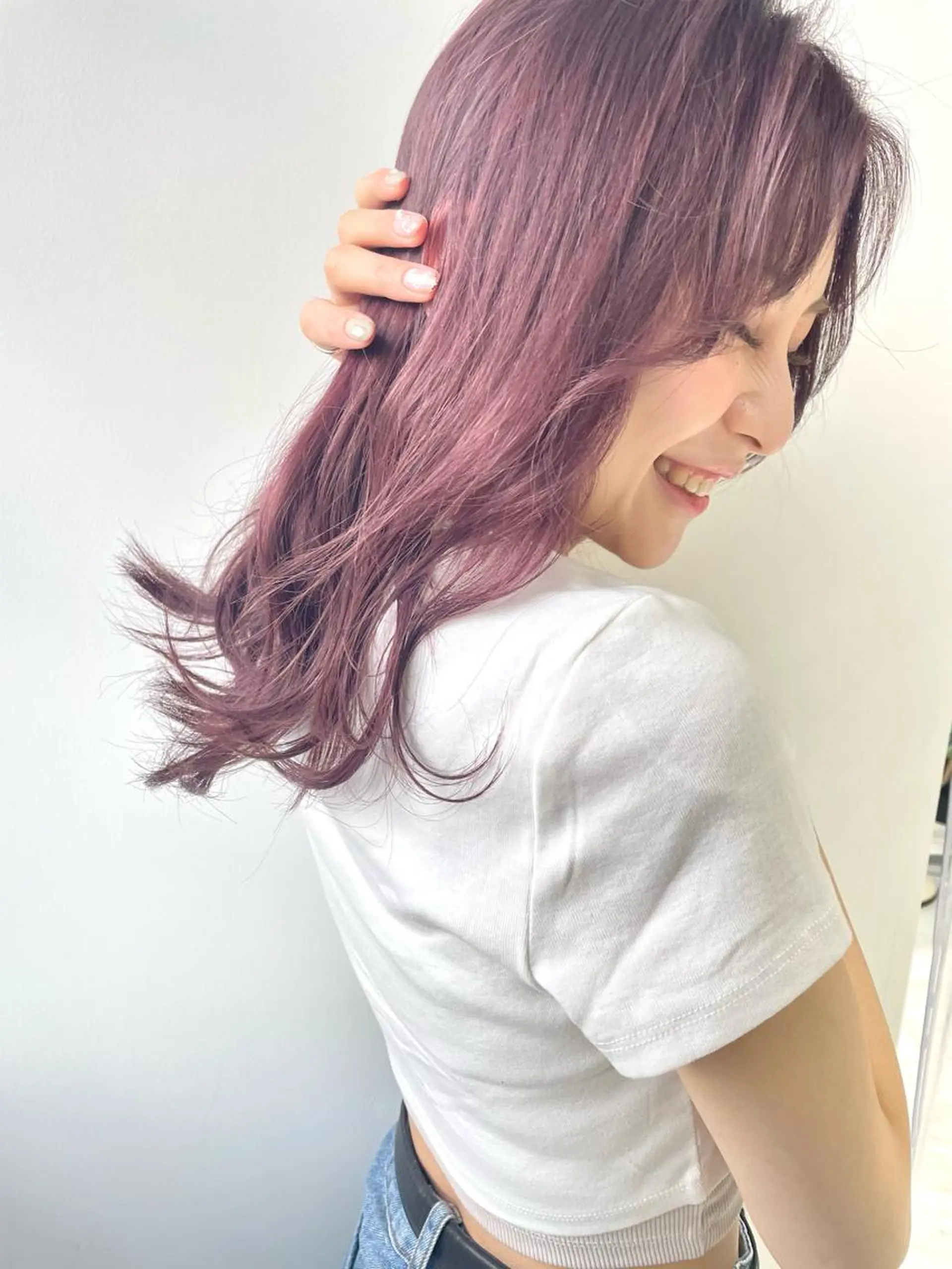 ミディアム カラー カット ヘアカラー トリートメント 遠藤 愛莉のヘアスタイル