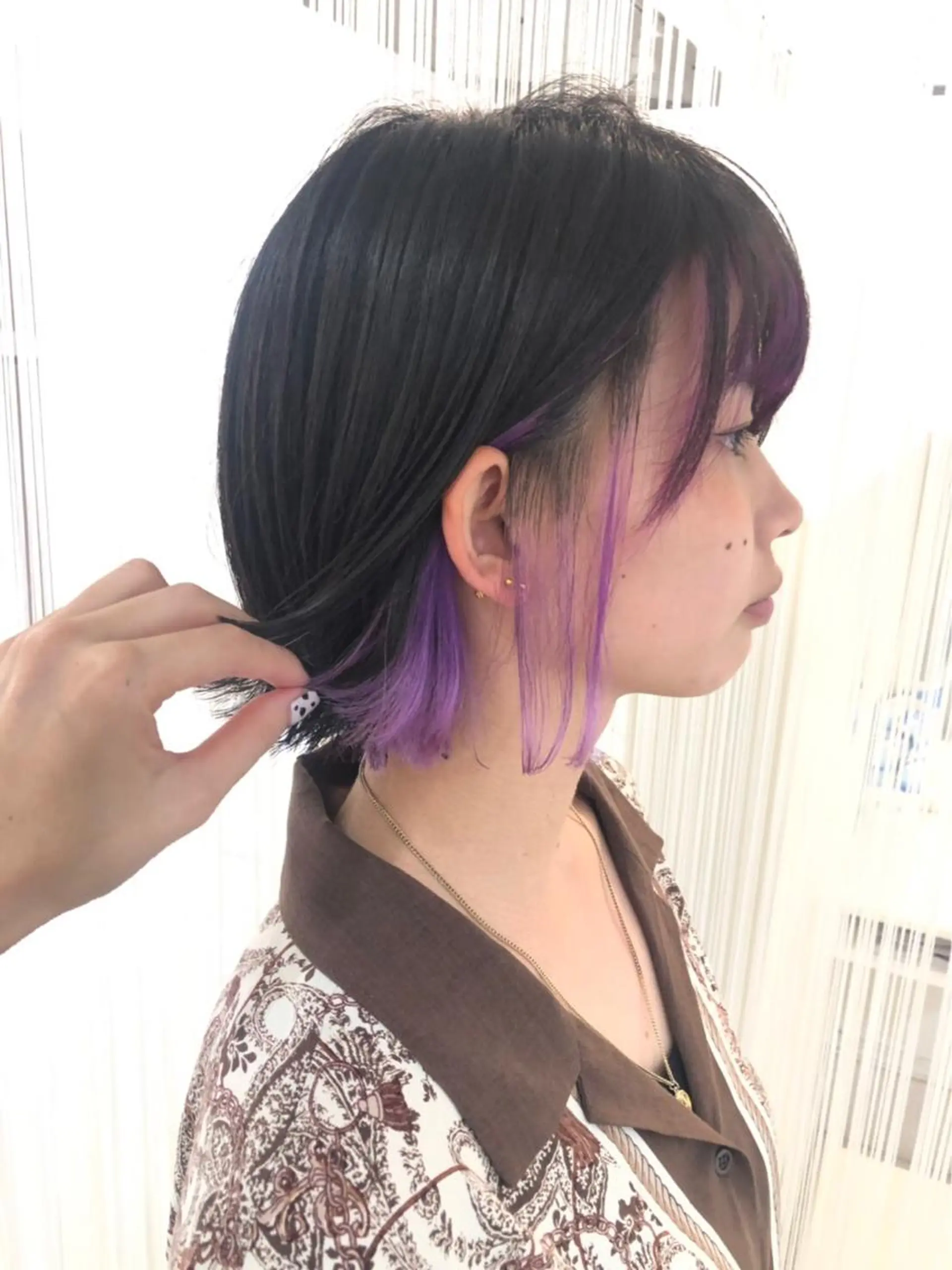 ミディアム カラー ブリーチ パープルカラー GO TODAY  SHAiRE SALON岡山所属・Sana/ 耳ツボ/インナーのヘアスタイル