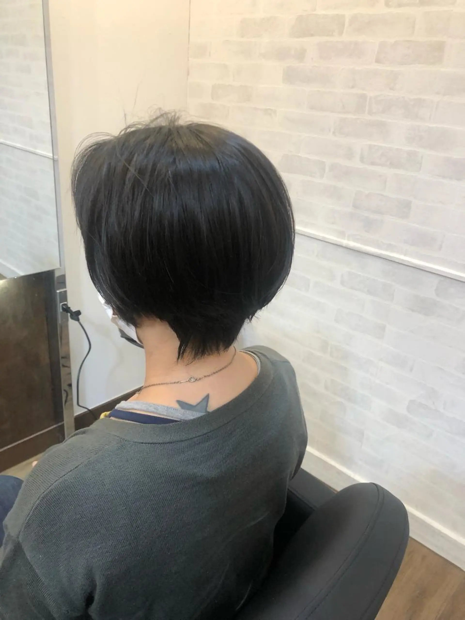 ショート 前川 万都里のヘアスタイル