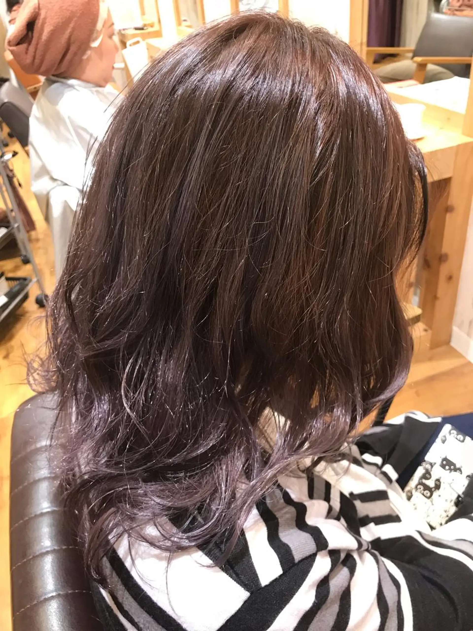 セミロング ヘアカラー 緑地公園美容室 neohairのヘアスタイル