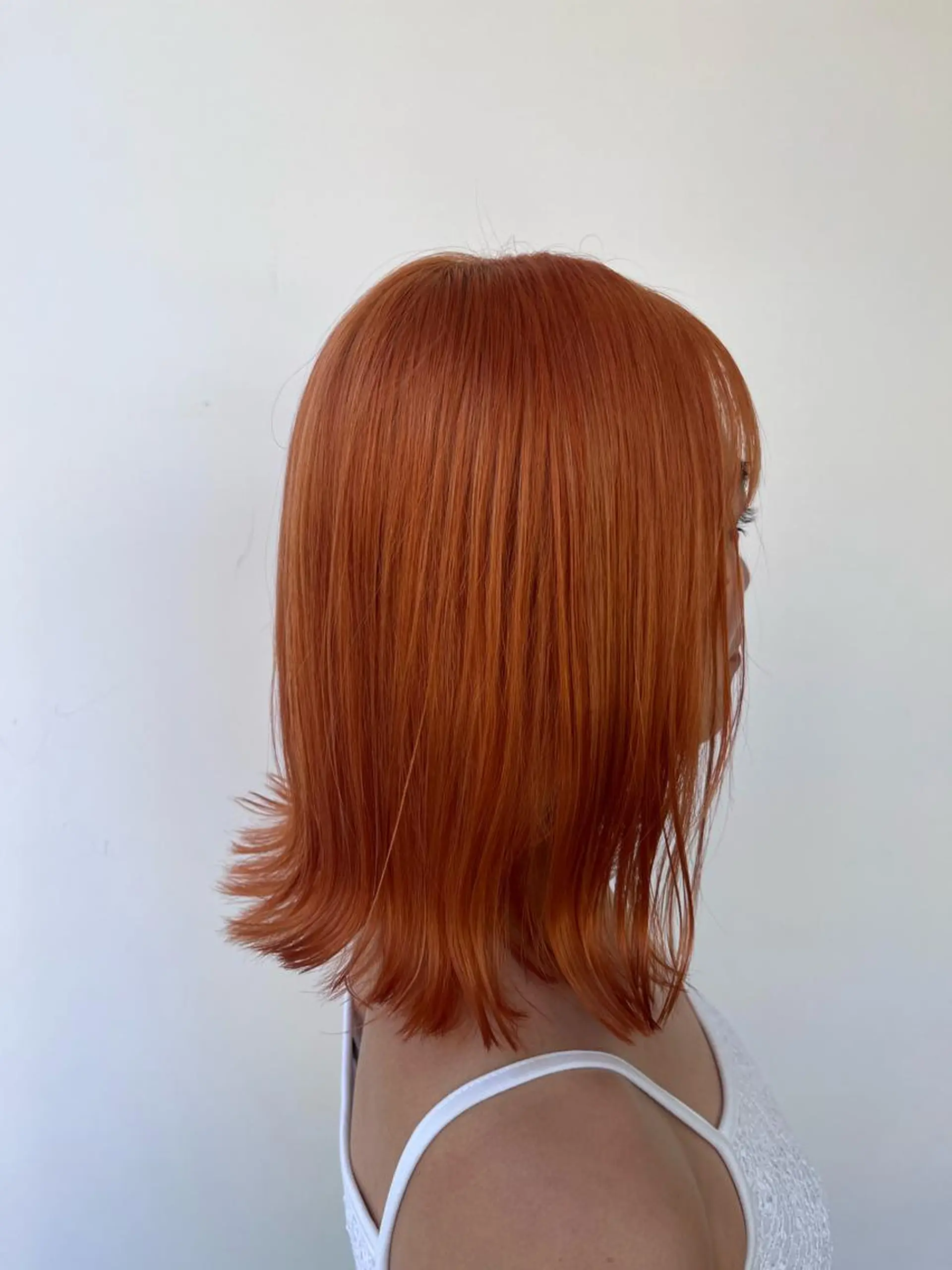 セミロング カラー ハイトーンカラー オレンジ dogstar小林諒 レイヤー/パーマのヘアスタイル