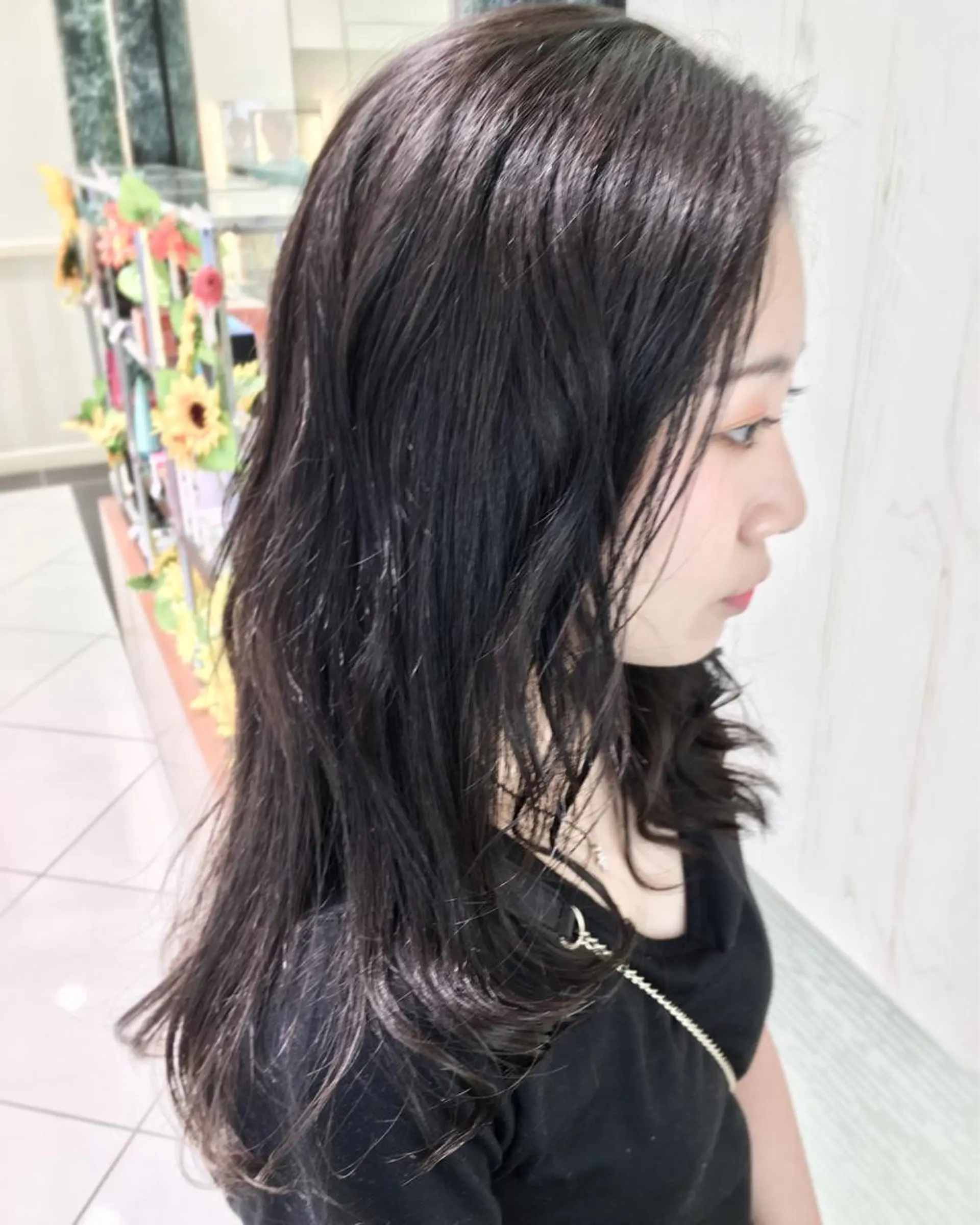 ロング カラー グレージュ 縮毛矯正 N° jillva ♦️川端裕司♦️のヘアスタイル