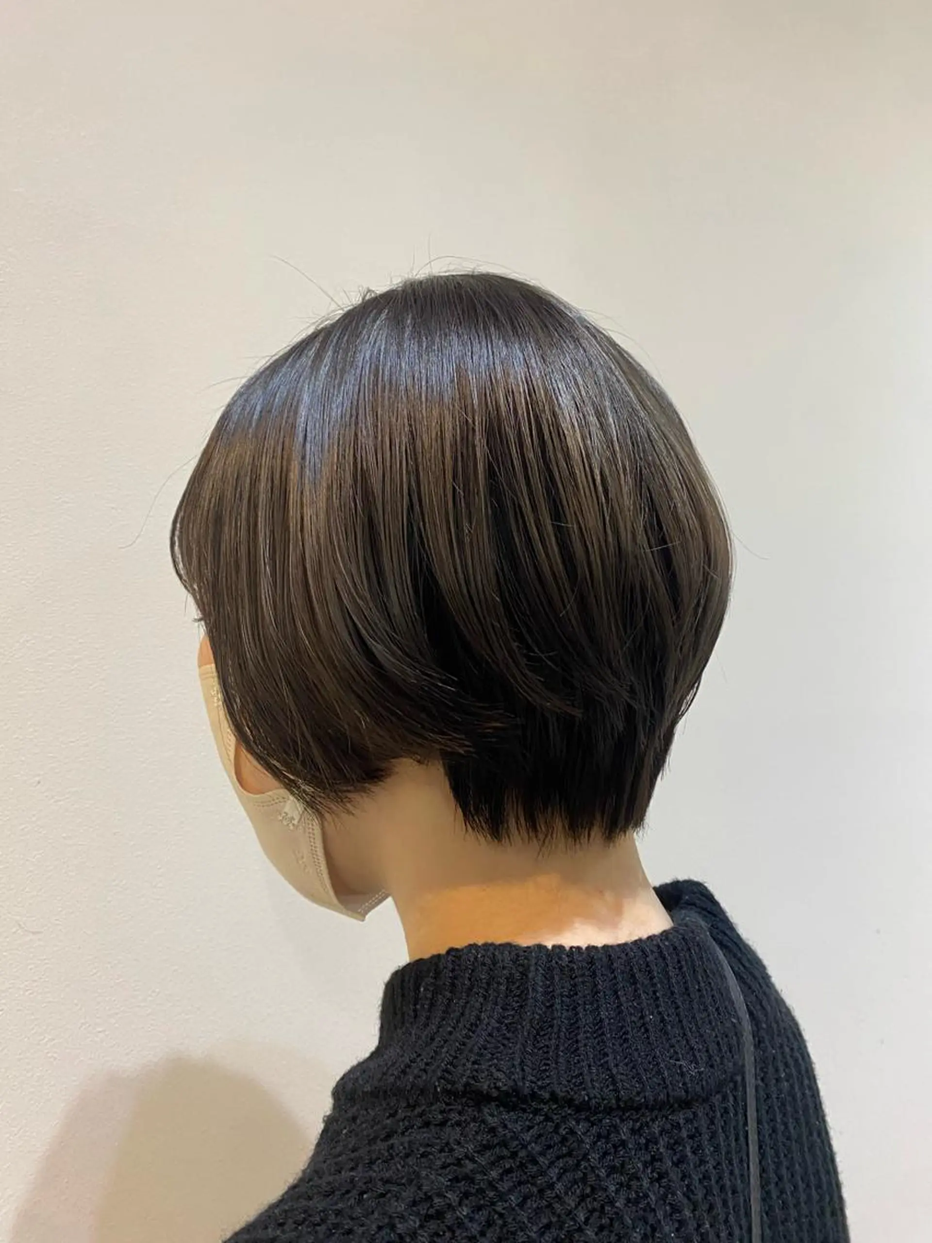 ショート カラー ハンサムショート バレイヤージュ ブリーチ ケアブリーチ デザインカラー カット ヘアカラー トリートメント ♡オシャ髪♡AI ✂️newi町田のヘアスタイル