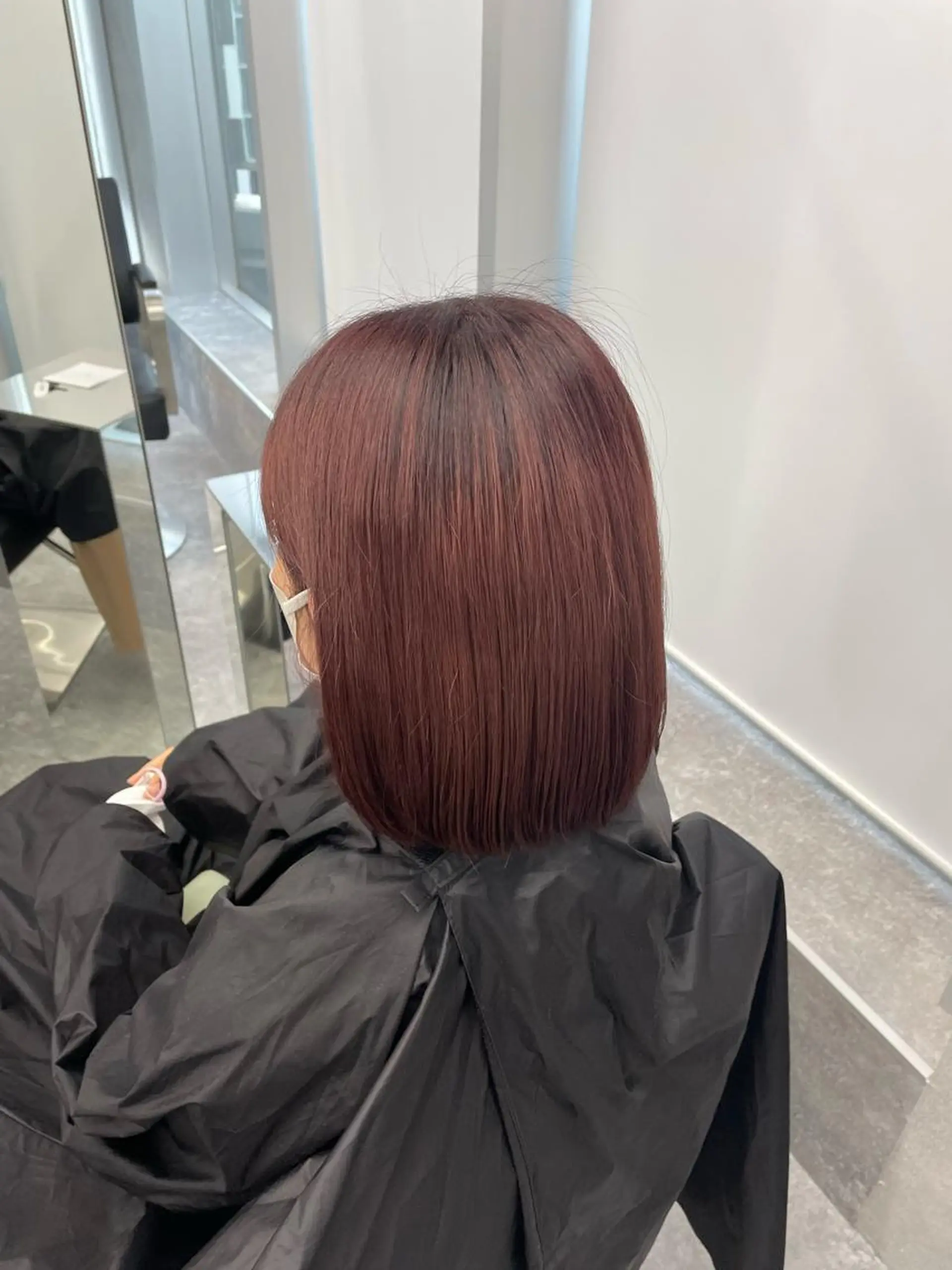 ミディアム カラー ヘアアレンジ ブラウンカラー ピンクカラー ピンクブラウン 口コミ高評価✨ 安達ももかのマツエク・マツパデザイン