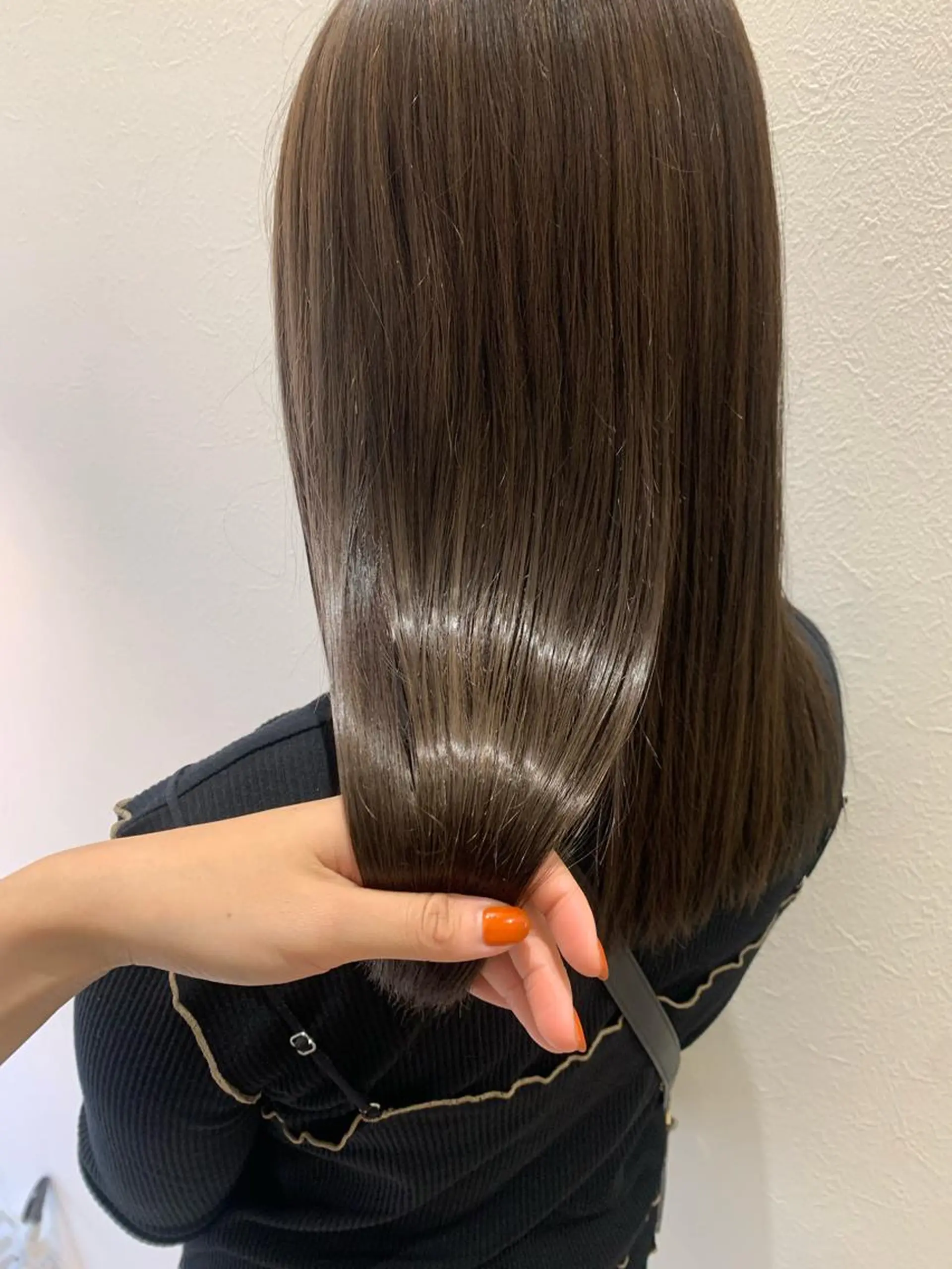 セミロング カラー グレージュ カット ヘアカラー hub hair レイヤー/透明感のヘアスタイル