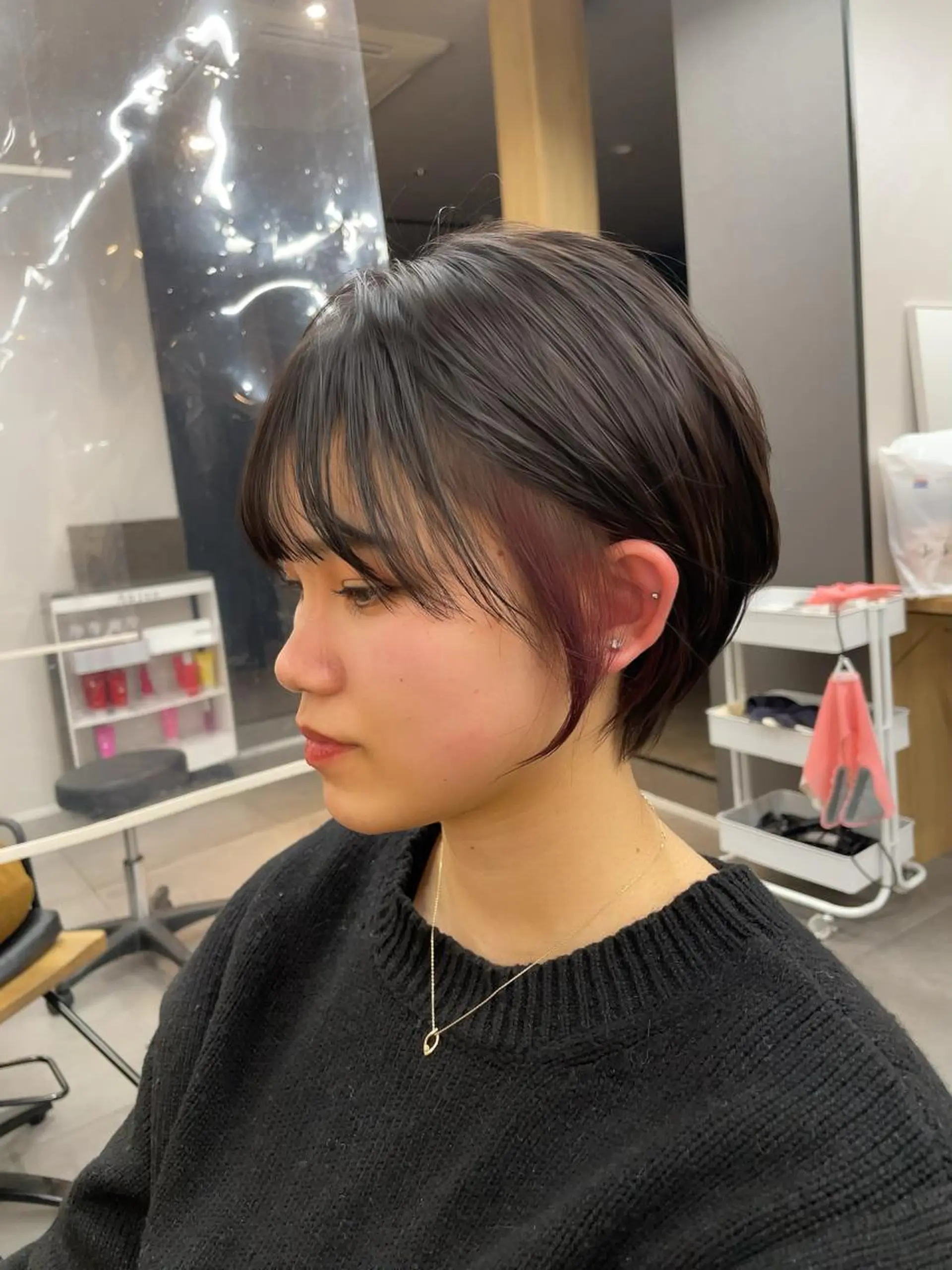 ショート ナリタ ミユウのヘアスタイル