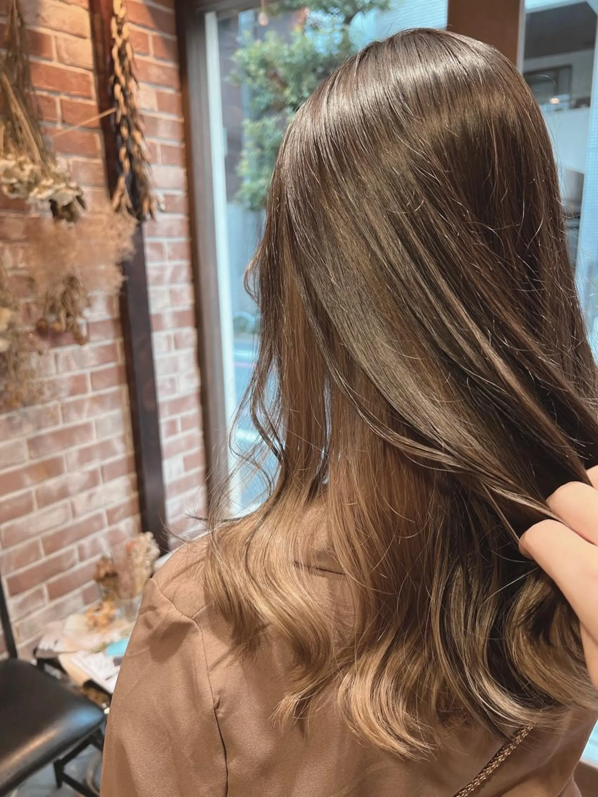 ロング ✨ミニモ限定価格◎ ブリーチ無しカラーのヘアスタイル