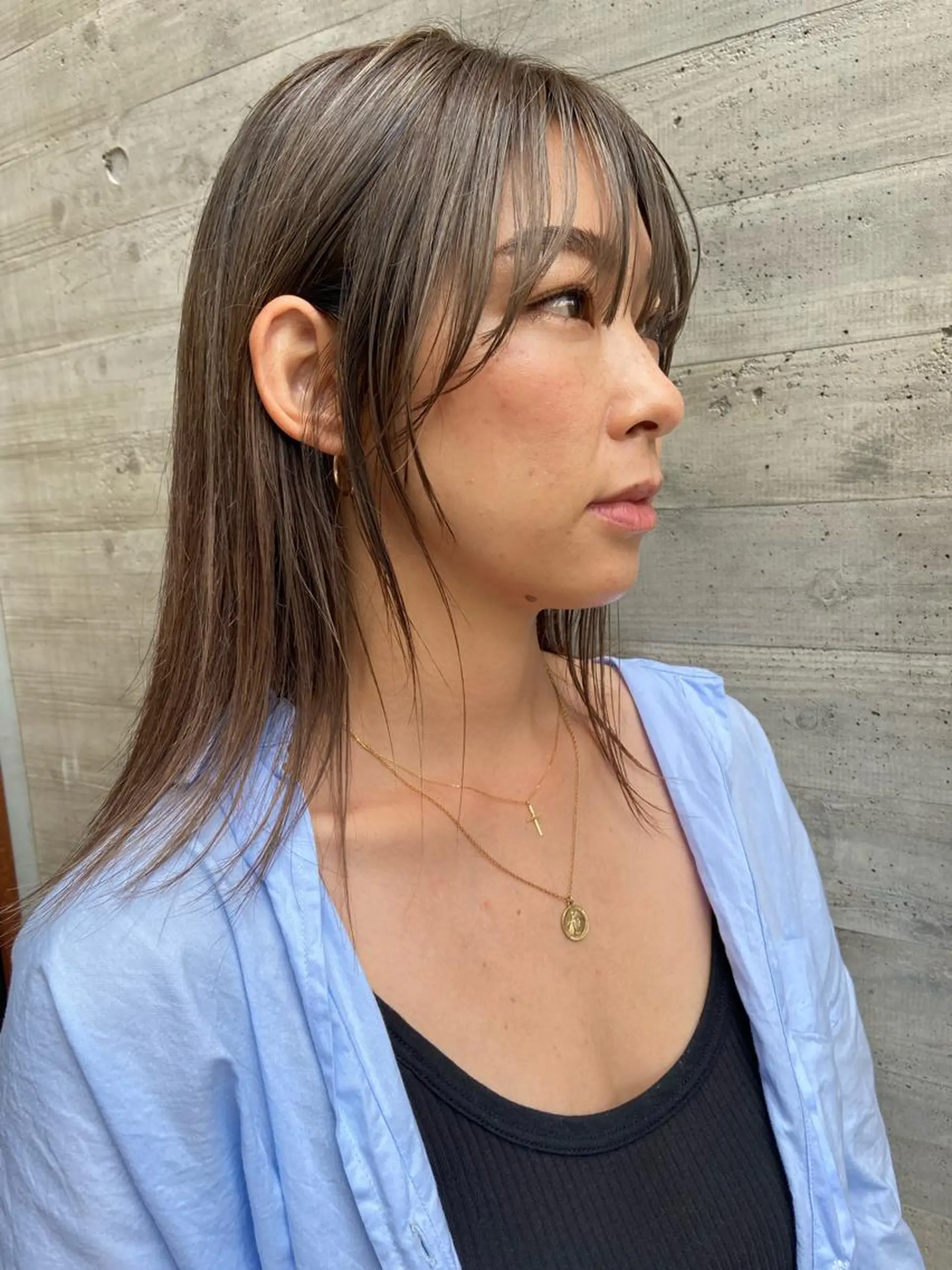 ミディアム カラー 透明感カラー ハイライトカラー ハイライト SALTWATER AYARIのヘアスタイル
