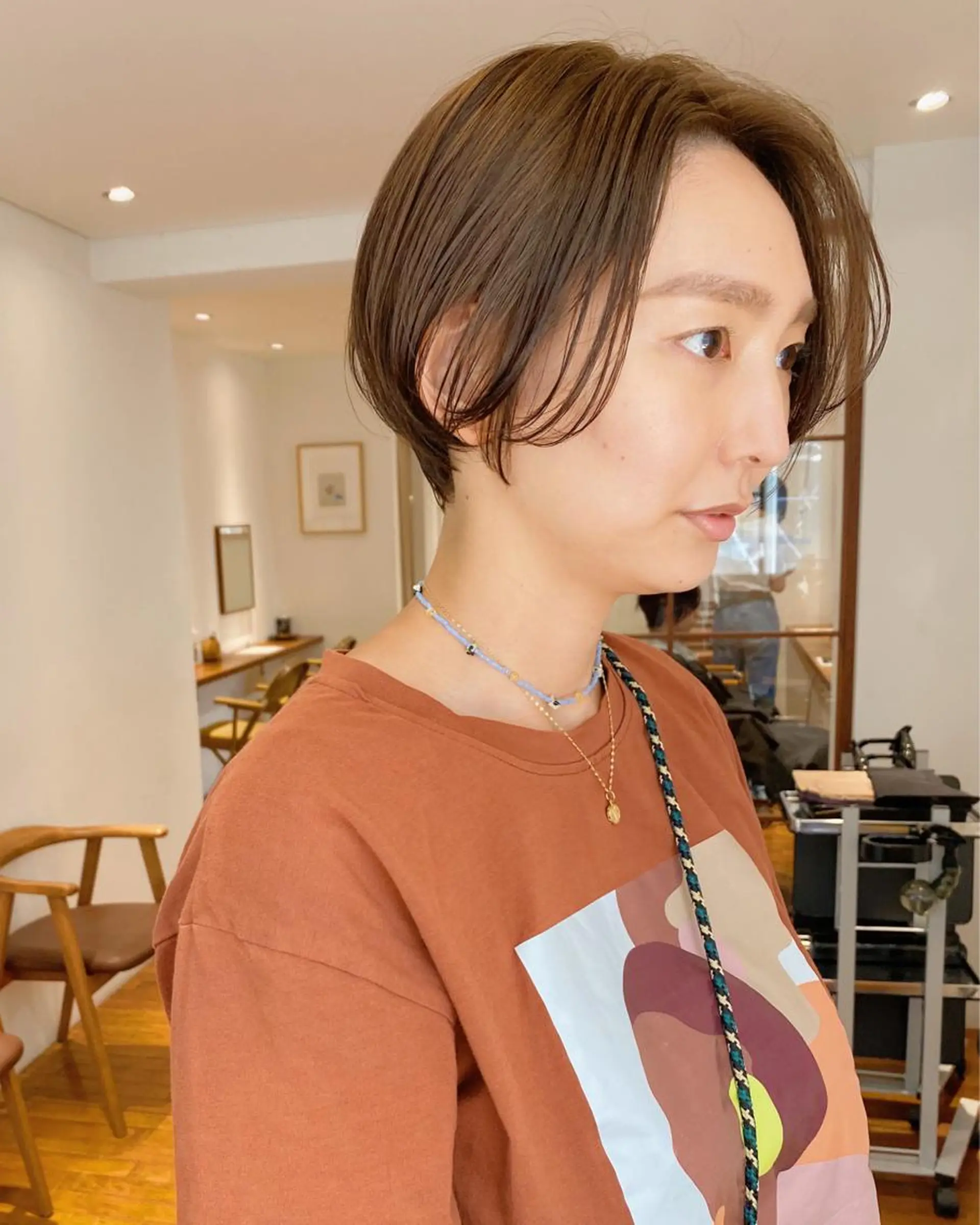 ショート カラー salowin三丁目所属・🟩ベージュ/ショー ト/ボブ🟩タカモリのヘアスタイル