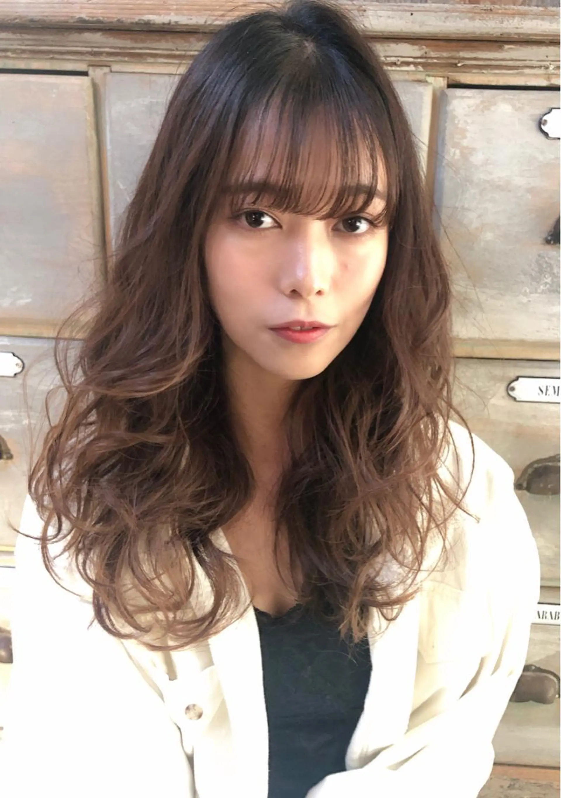 ロング カラー パーマ ヘアアレンジ 小顔カット Londideal 高橋ヒロシのヘアスタイル